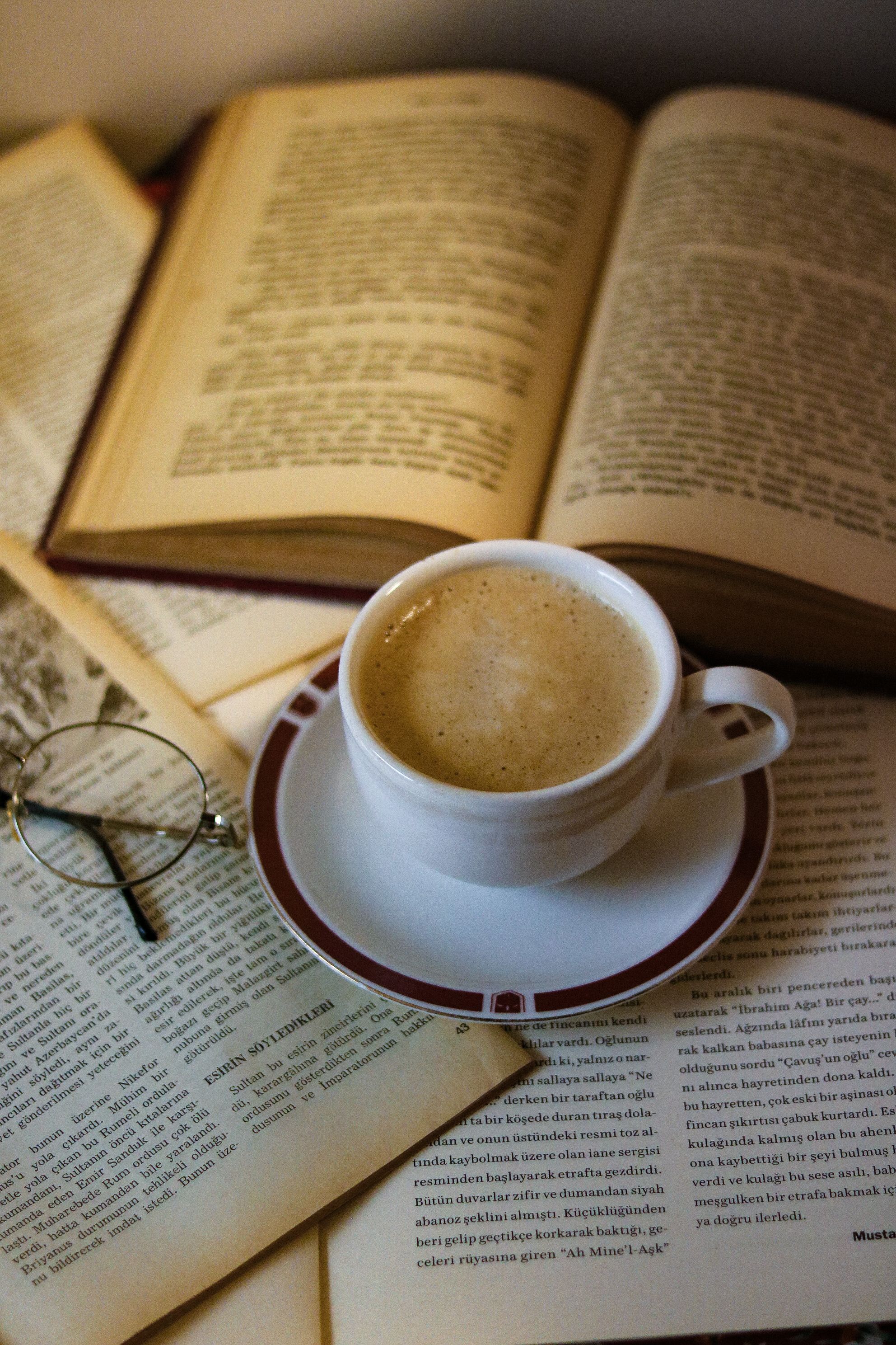 1984x2976 Coffee and Books · Free
