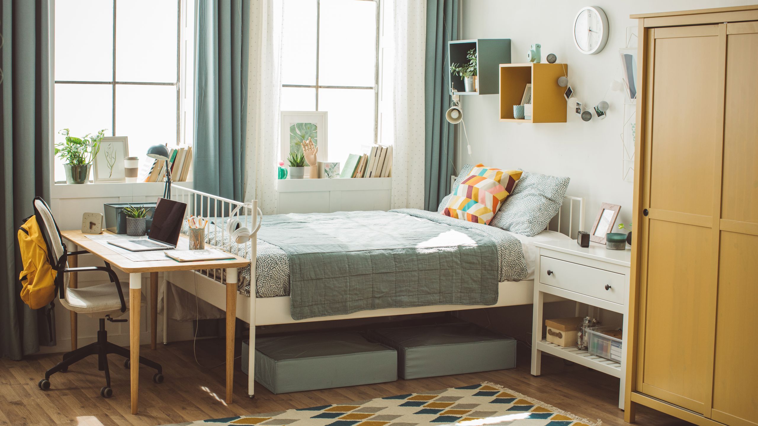 2560x1440 Dorm Room Decor Ideas to Transform Your Student Space. AD Middle East