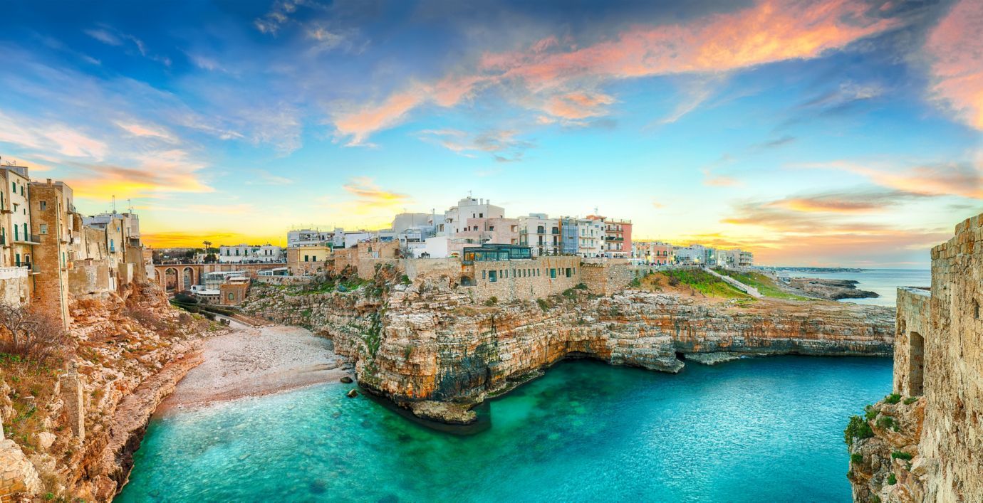 1380x707 Biking In Italy: Best Cycling Southern Italy Trips