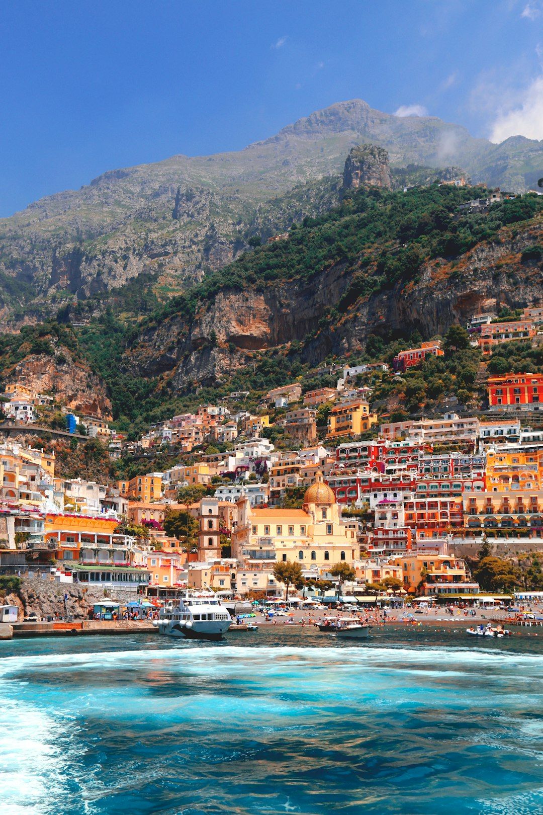 1080x1620 Southern Italy Wallpaper