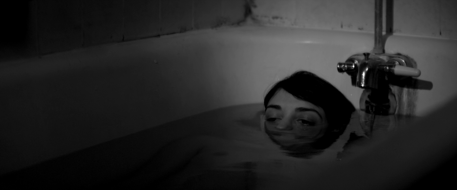 1920x800 A Girl Walks Home Alone at Night (2014)