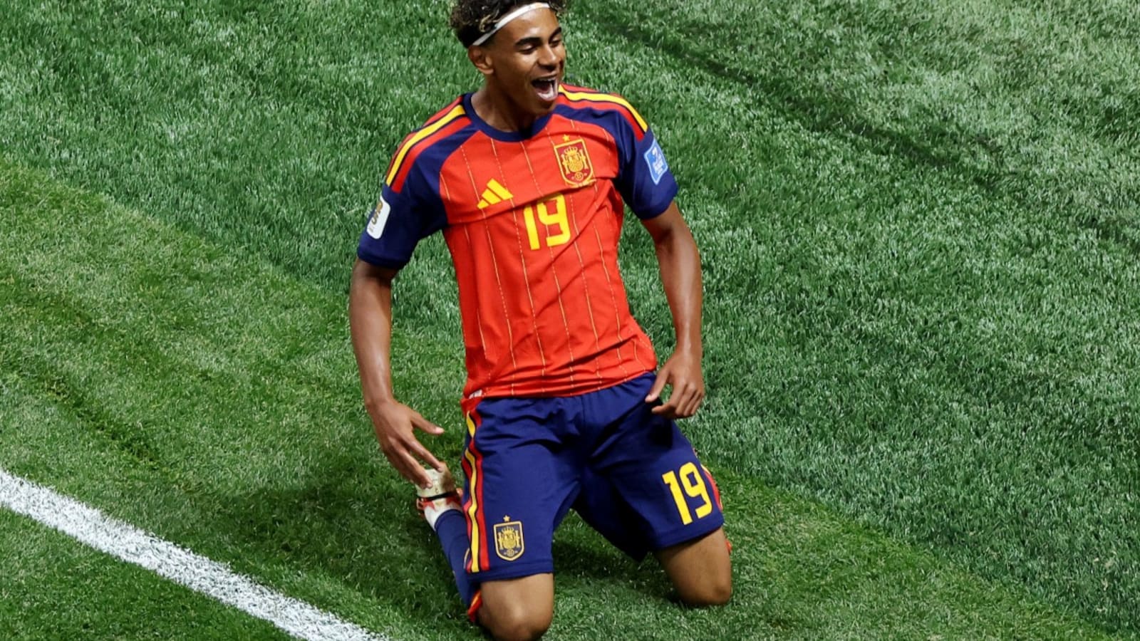 1600x900 Lamine Yamal Scores His First FIFA World Cup Goal For Spain Against Saudi Arabia