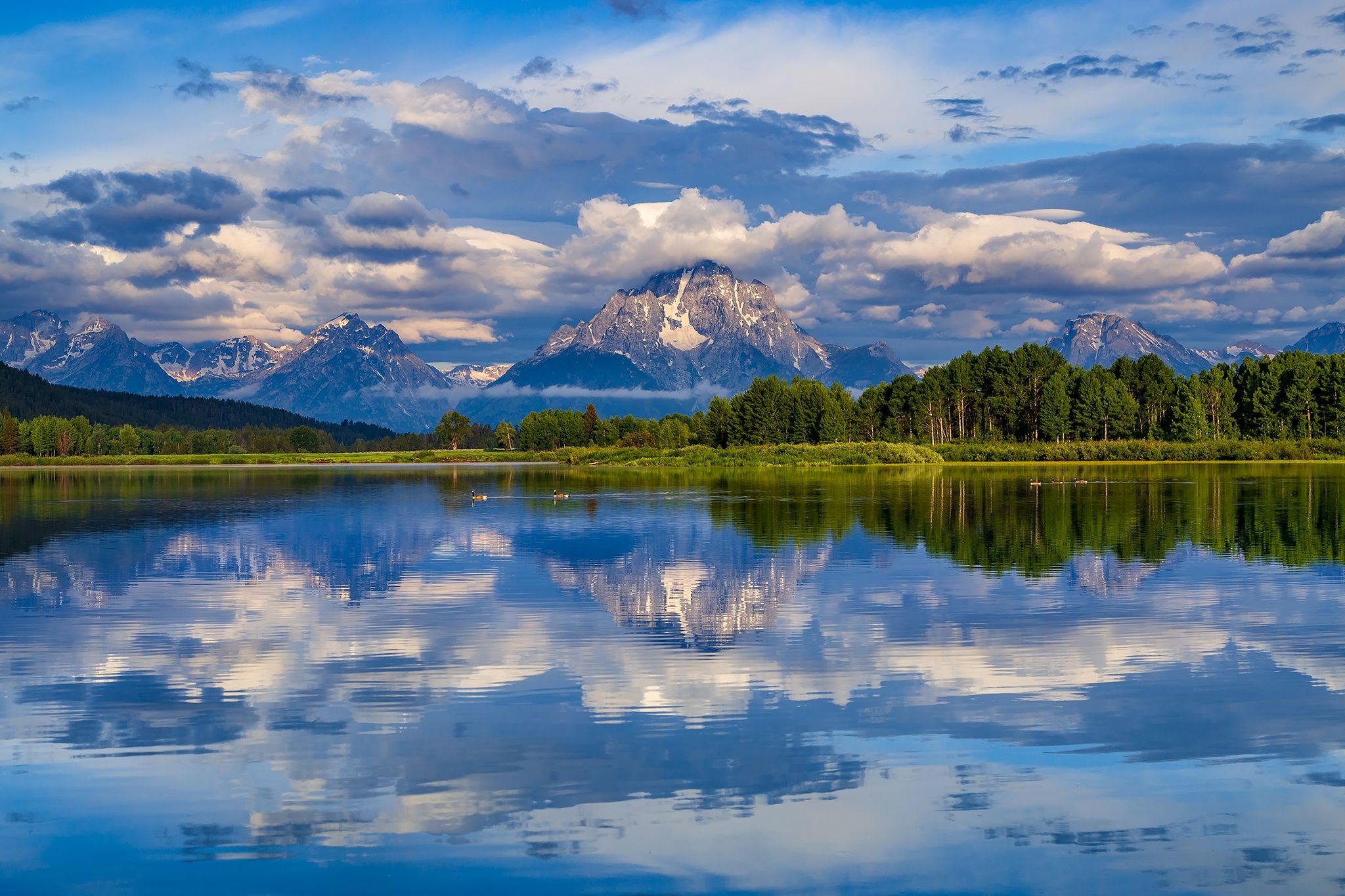 2048x1365 Wallpaper forest, clouds, trees, mountains, reflection, river, Wyoming, Wyoming for mobile and desktop, section пейзажи, resolution 2048x1365