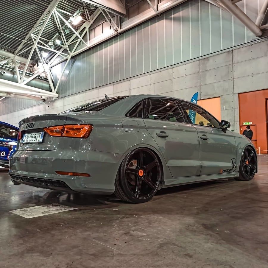 900x900 AUDI A3 Cabrio 8V KV1 schwarz glänzend