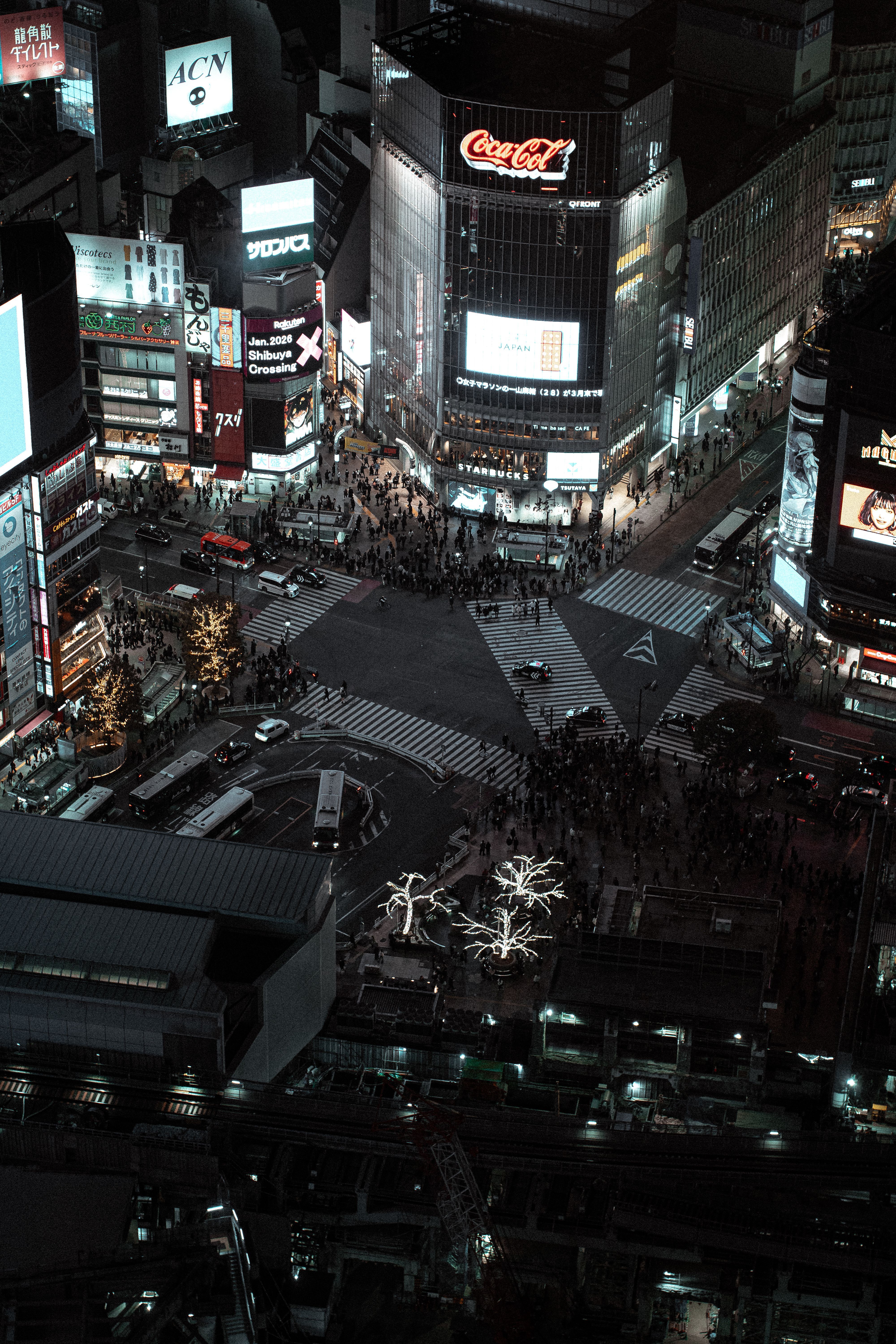4000x6000 Shibuya Crossing Night View in Tokyo, Japan · Free