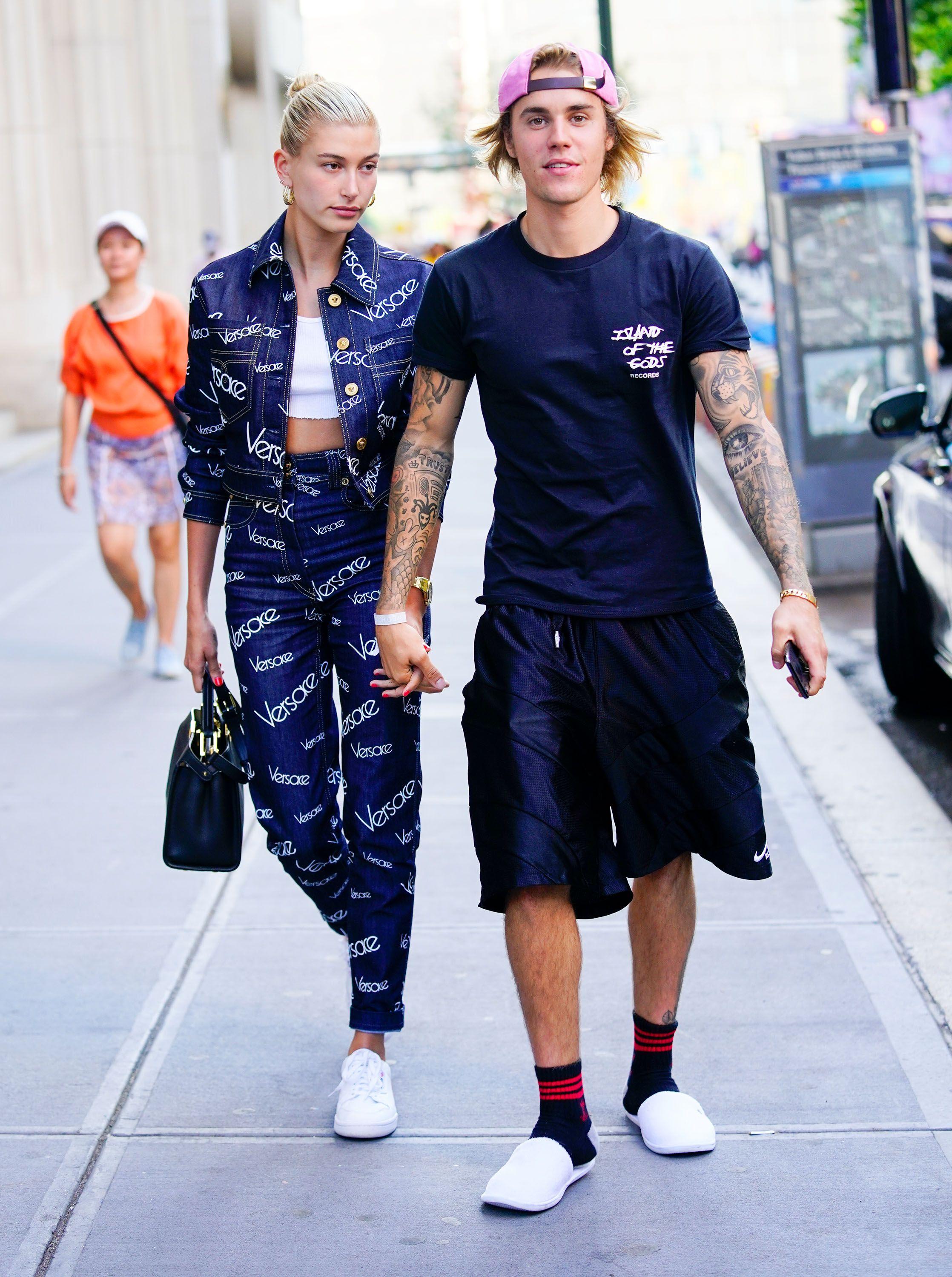 2236x3000 Hailey Bieber Wallpaper