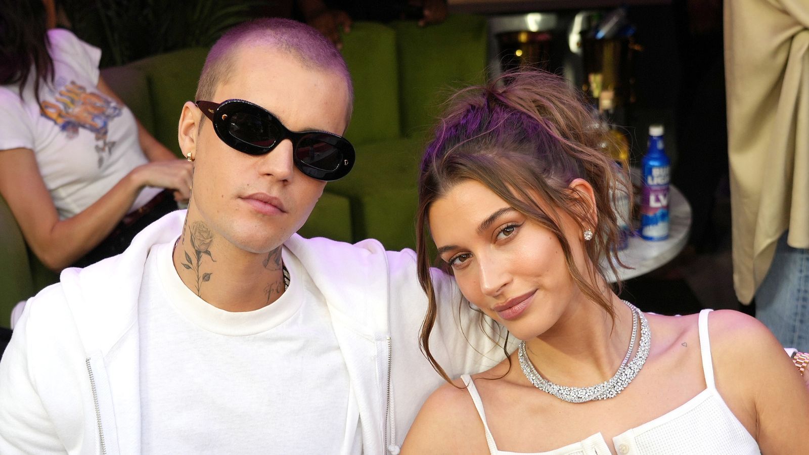 1600x900 Justin & Hailey Bieber's divisive bathroom wall is stunning. Homes and Gardens