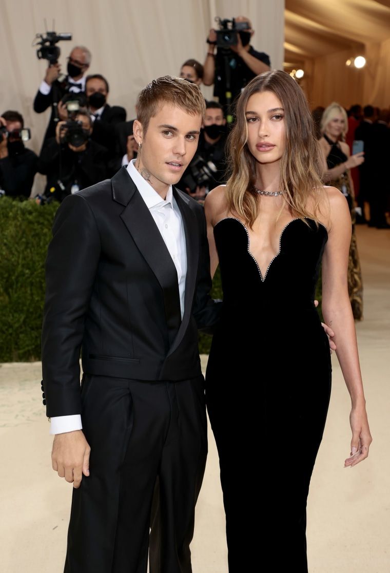 760x1116 Hailey and Justin Bieber Welcome First Child