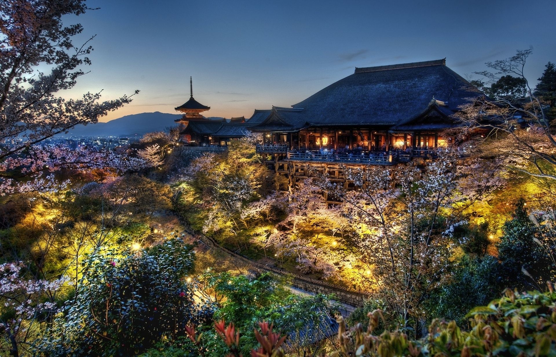 1920x1234 Desktop wallpaper: Religious, Kiyomizu Dera, Japan, Kyoto, Sakura Blossom, Spring 4K free download for PC. 1488777