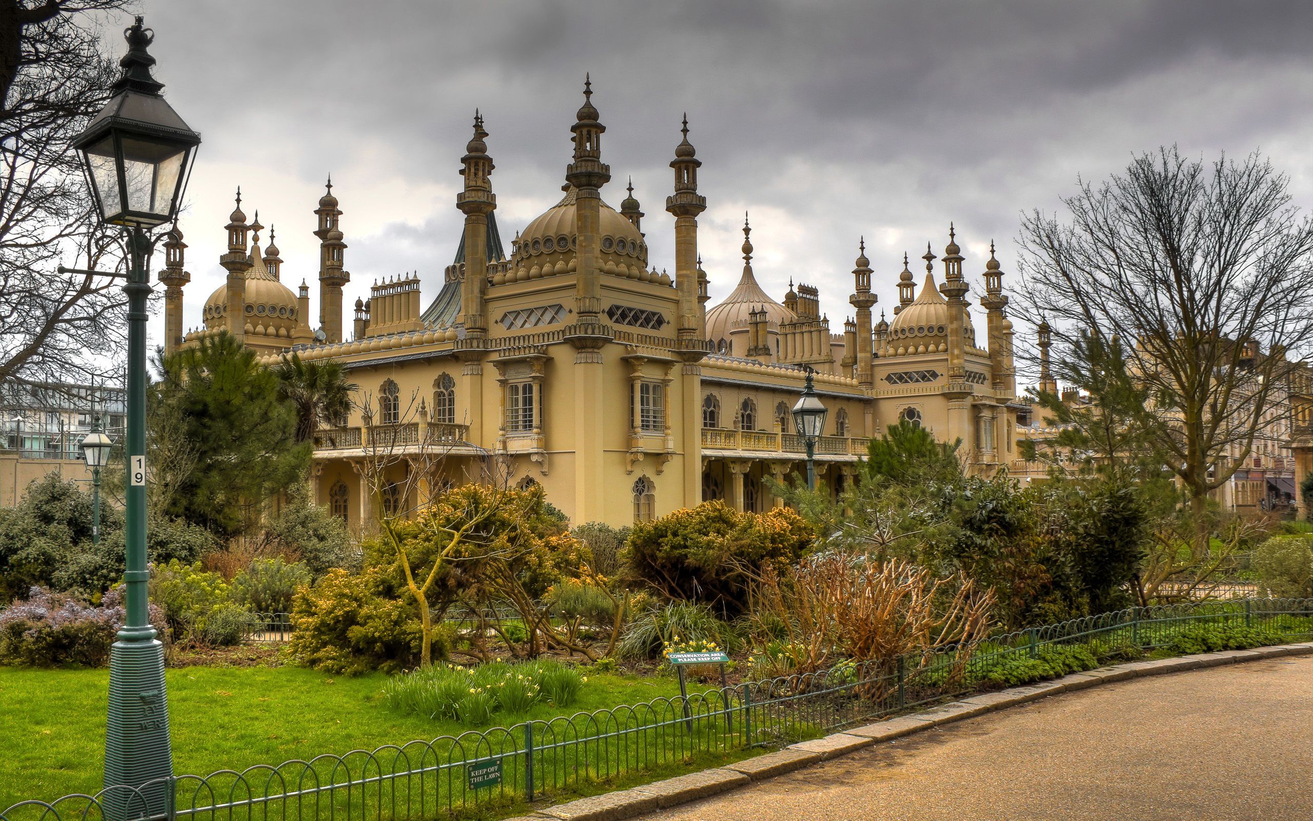 2560x1600 Royal Pavilion