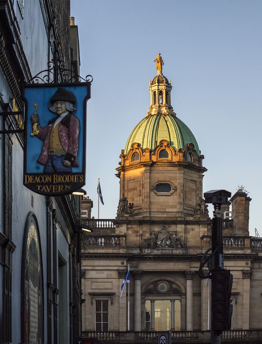 910x1193 HD wallpaper: edinburgh, united kingdom, the royal mile, tavern, pub, street