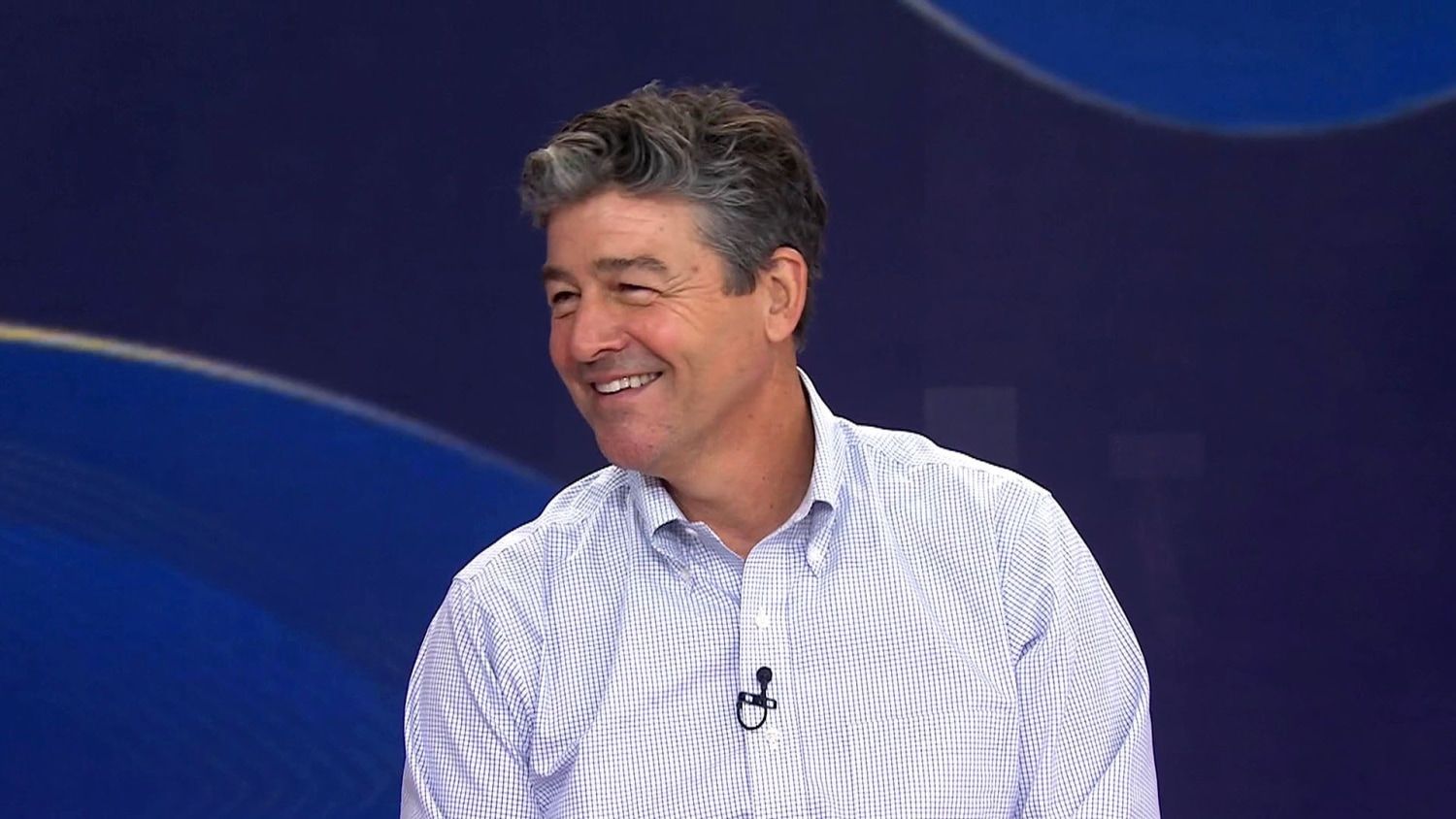 1500x844 Kyle Chandler on 'Lanterns, ' ComicCon Fandom, 'Silver Fox' Status