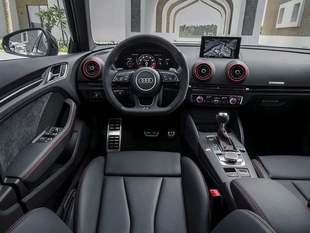 1024x768 Audi RS3 (8V)