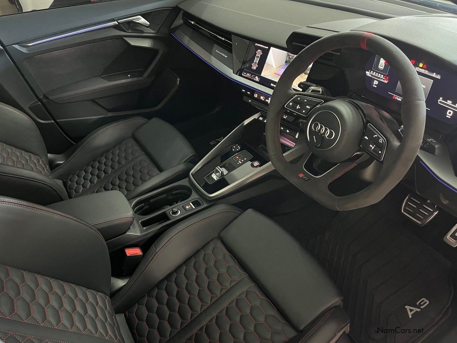 1600x1200 Audi Rs3 Quattro Stronic sedan car Photo Transmissions km milage