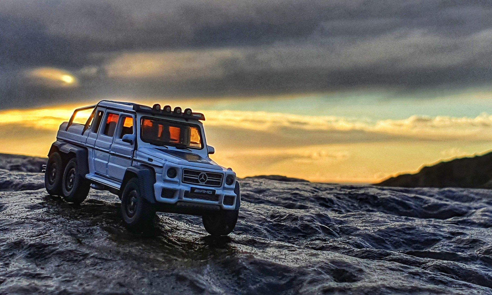 2000x1200 Lamley Daily: Era Car Mercedes Benz G63 AMG 6×6