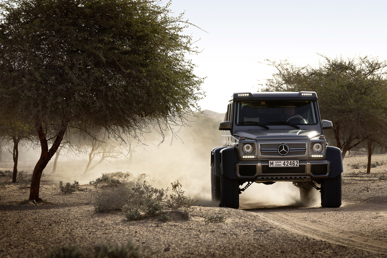 1280x853 The Big Fat G63 AMG 6x6 Photo Gallery