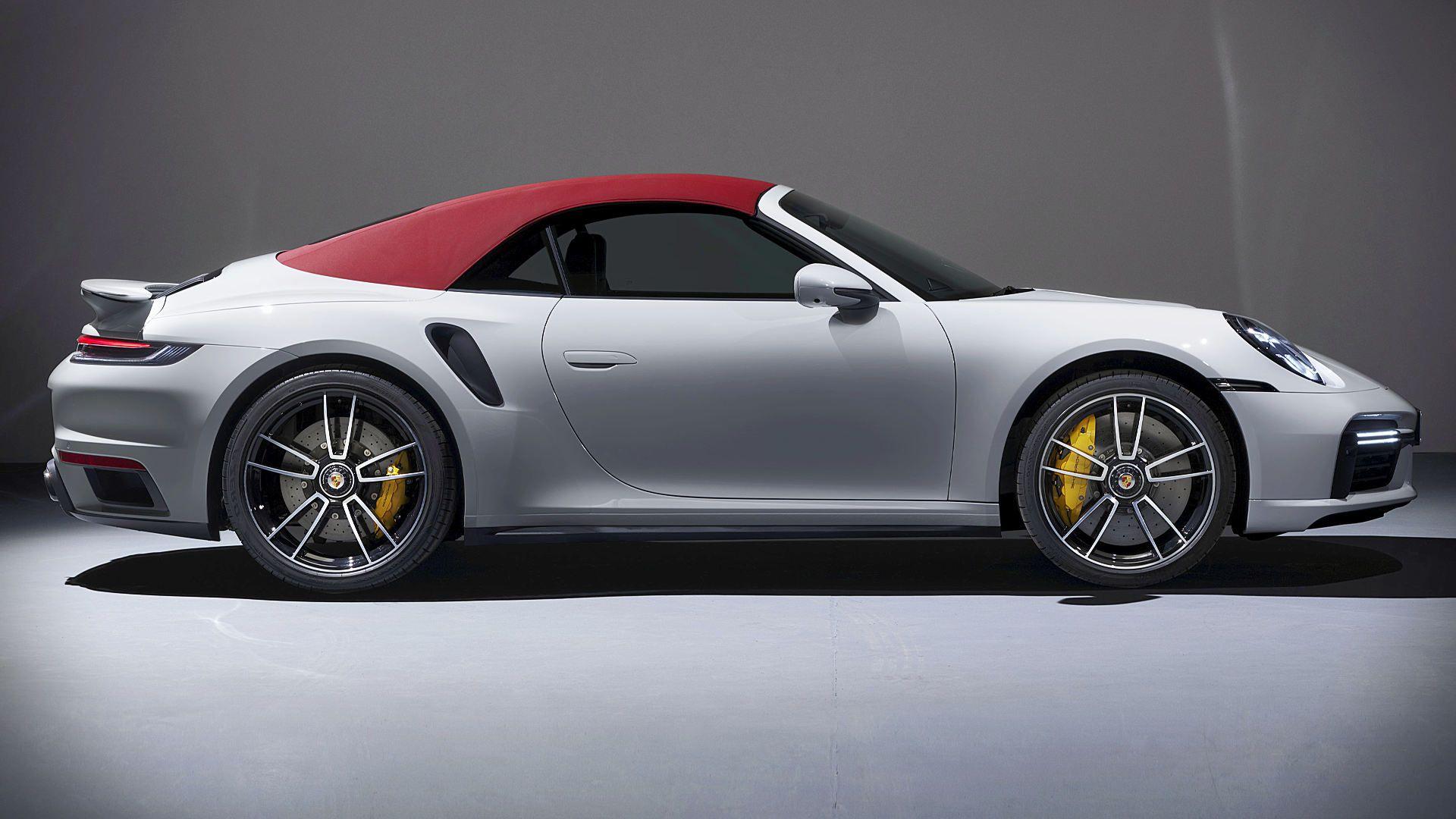 1920x1080 Porsche 911 Turbo S Cabriolet Wallpaper HD