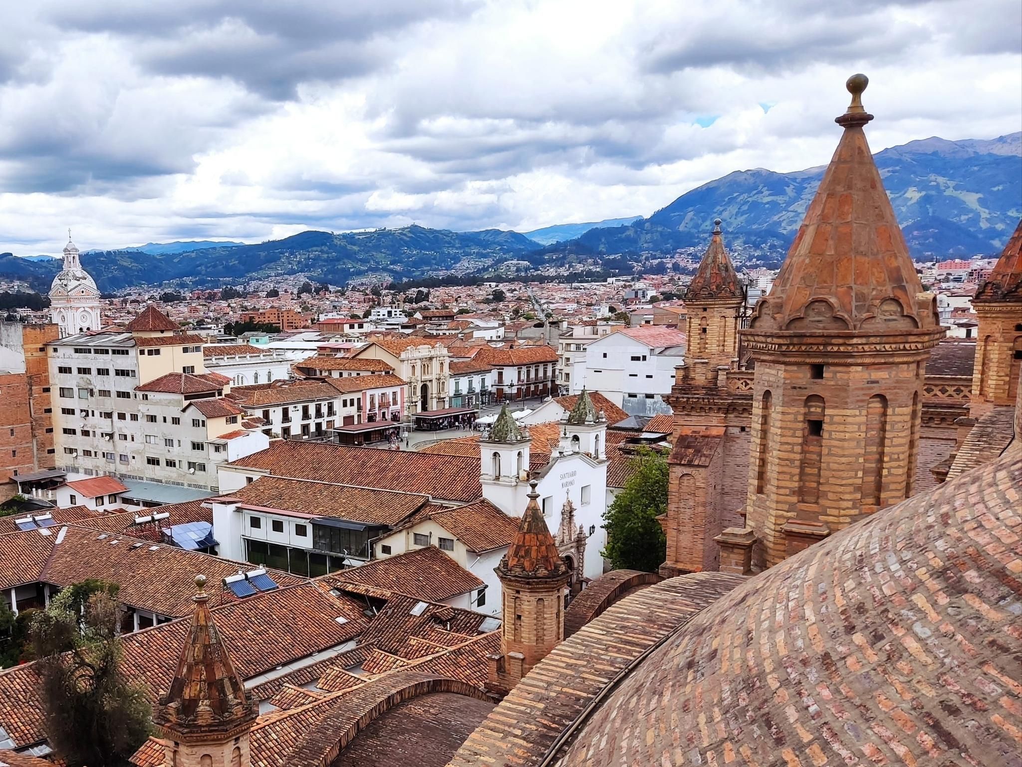 2048x1536 Cuenca