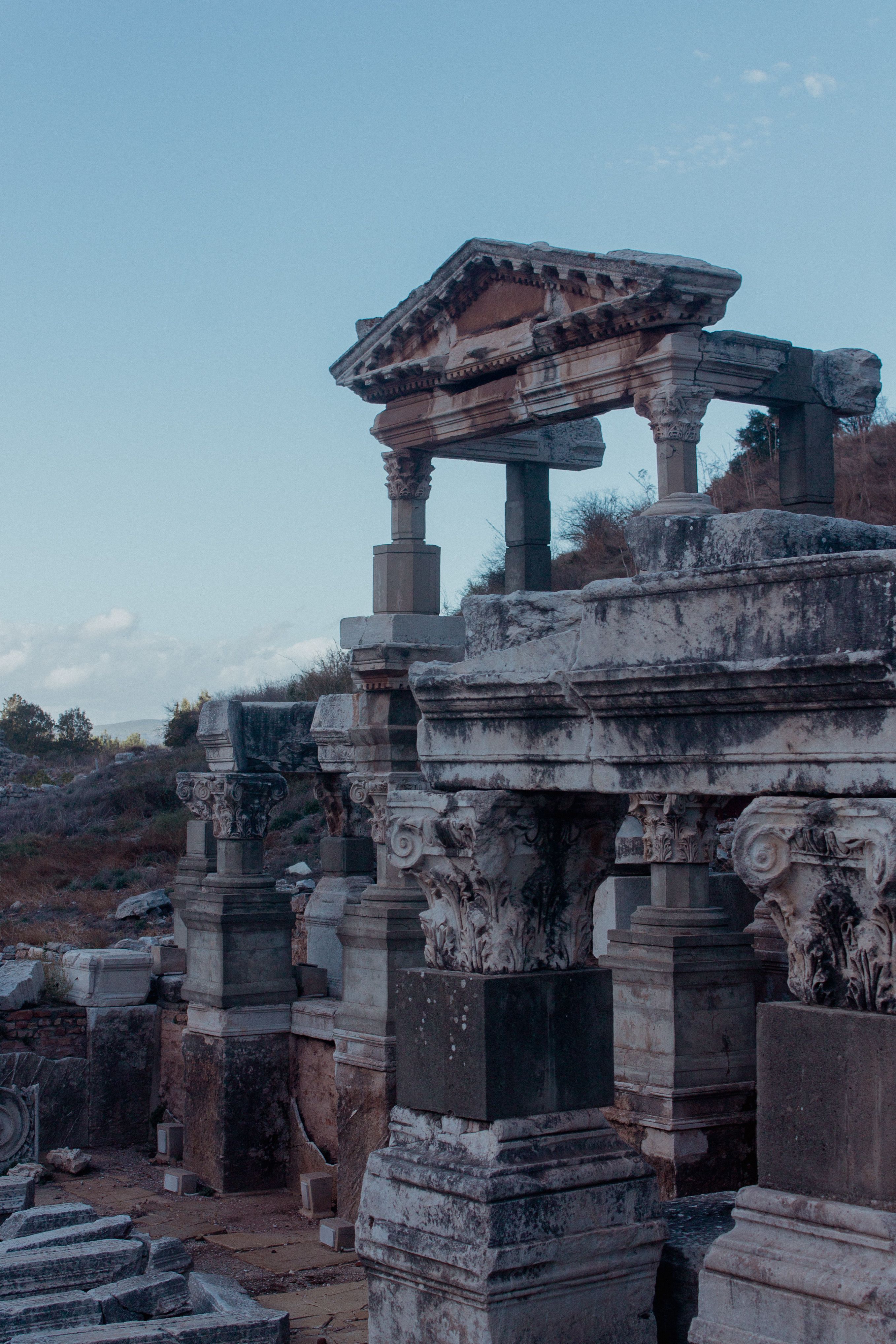 2715x4073 Izmir Ephesus Ancient City Photo, Download The BEST Free Izmir Ephesus Ancient City & HD Image
