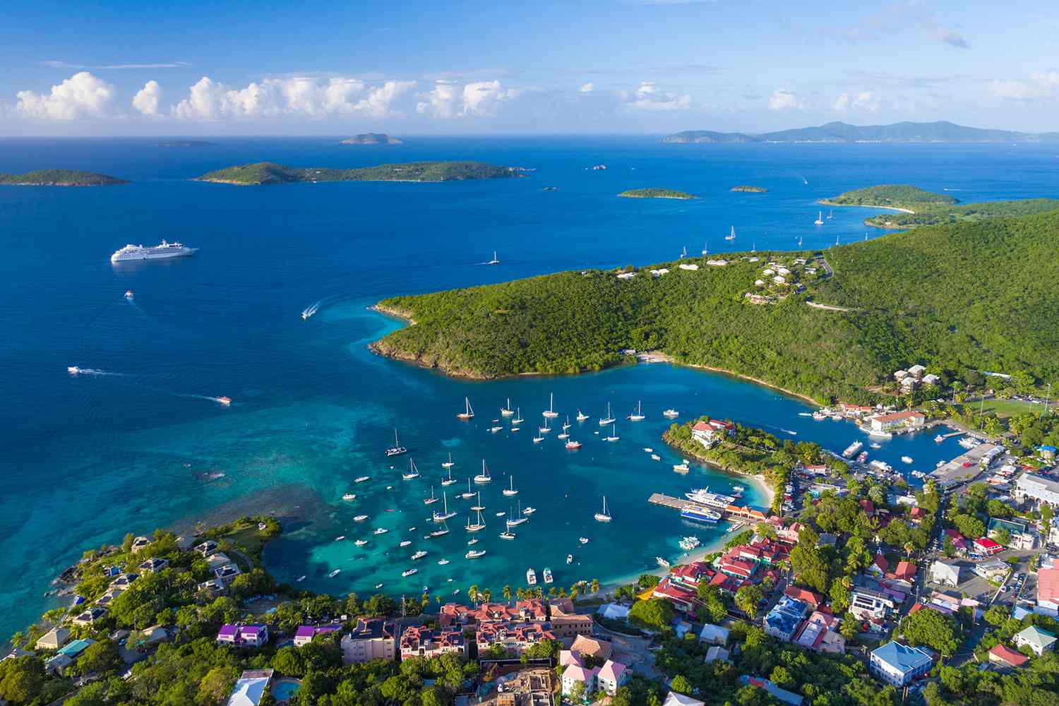 1500x1000 This Stunning Caribbean Island Has White Sand Beaches, A National Park, And An Epic Underwater Trail For Snorkelers