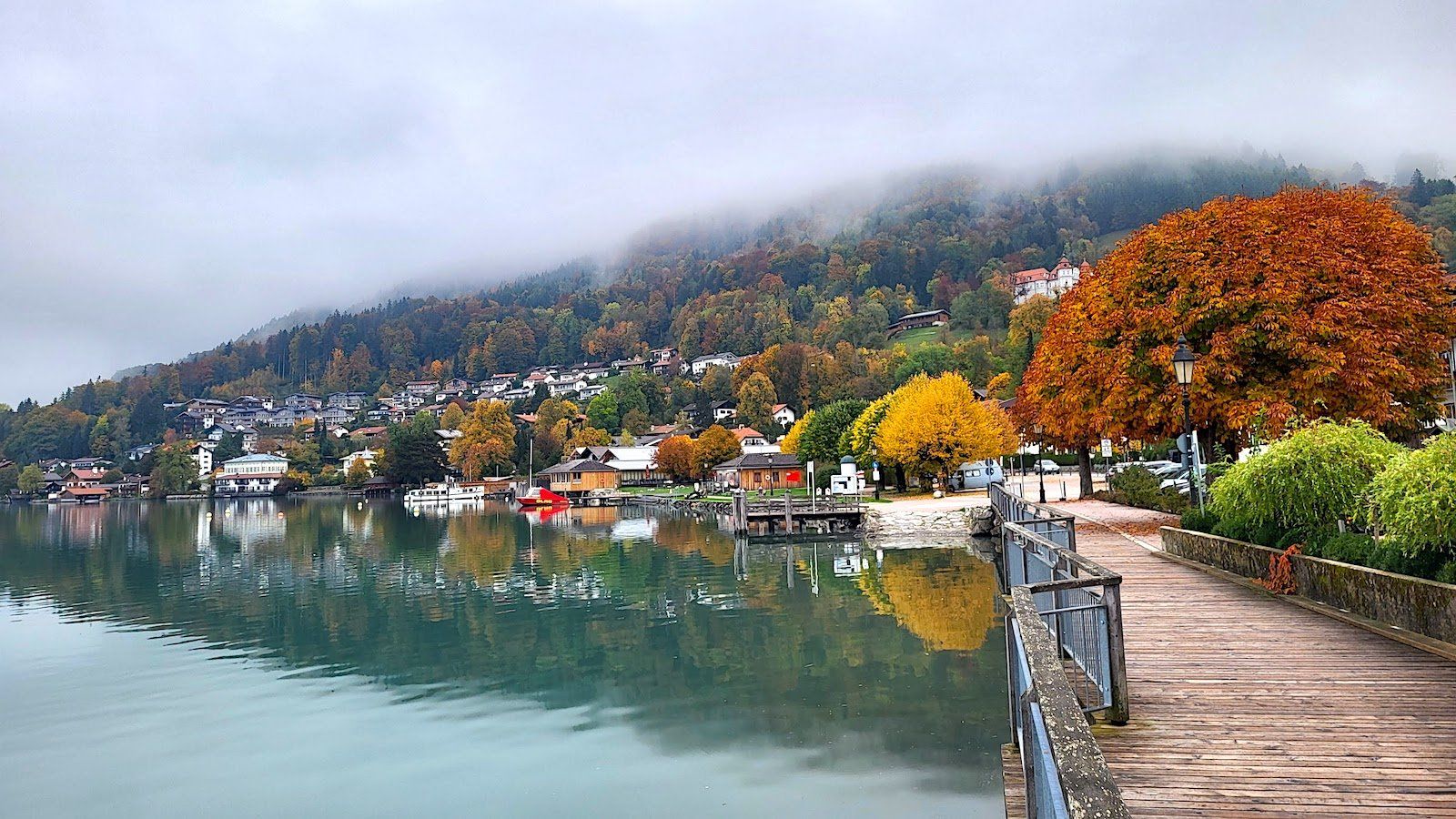 1600x900 Lake Promenade Tegernsee