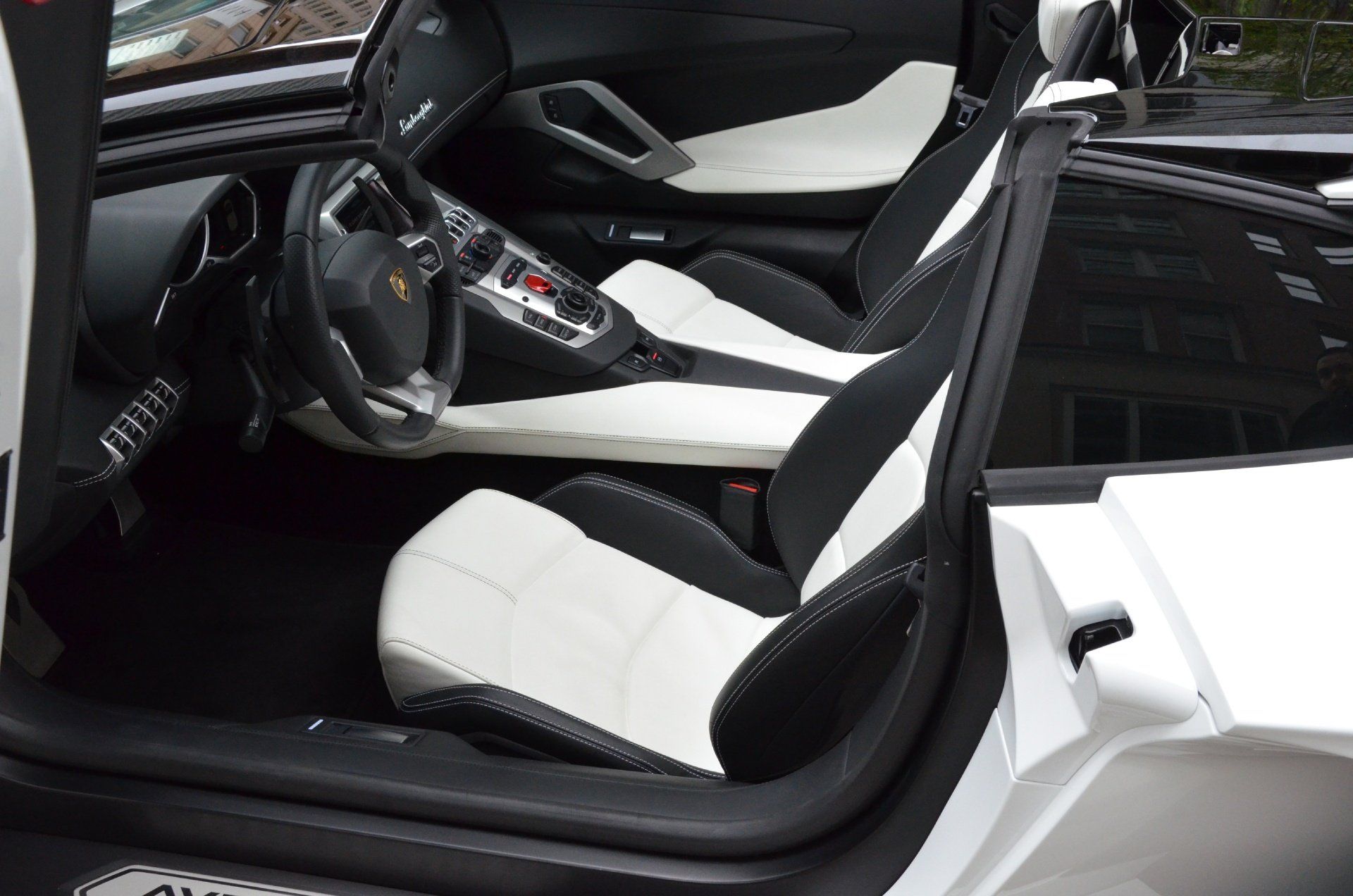 1920x1272 Lamborghini, Aventador, Roadster, Cars, Bianco, Isis, White Wallpaper HD / Desktop and Mobile Background