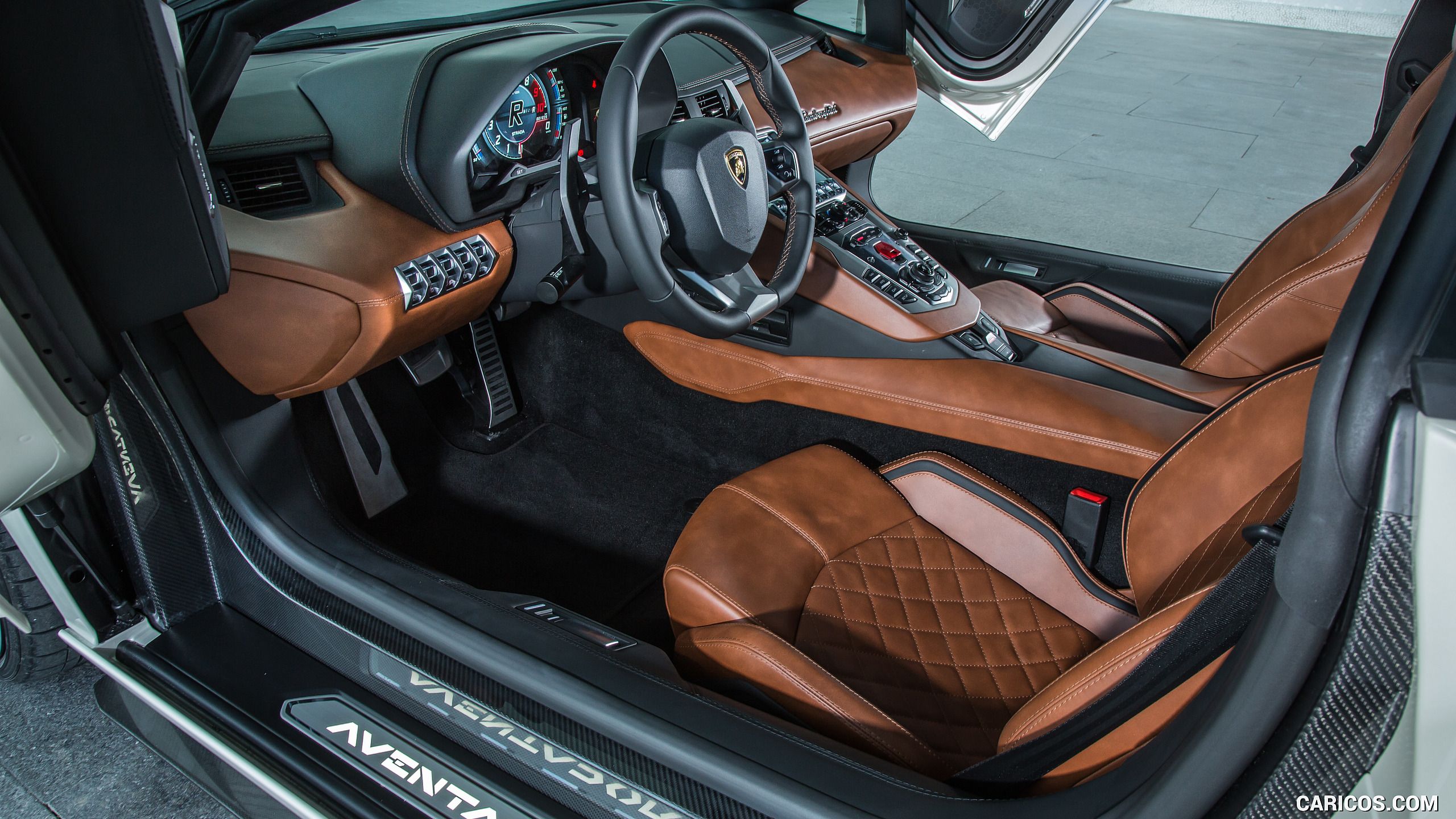 2560x1440 Lamborghini Aventador SMY