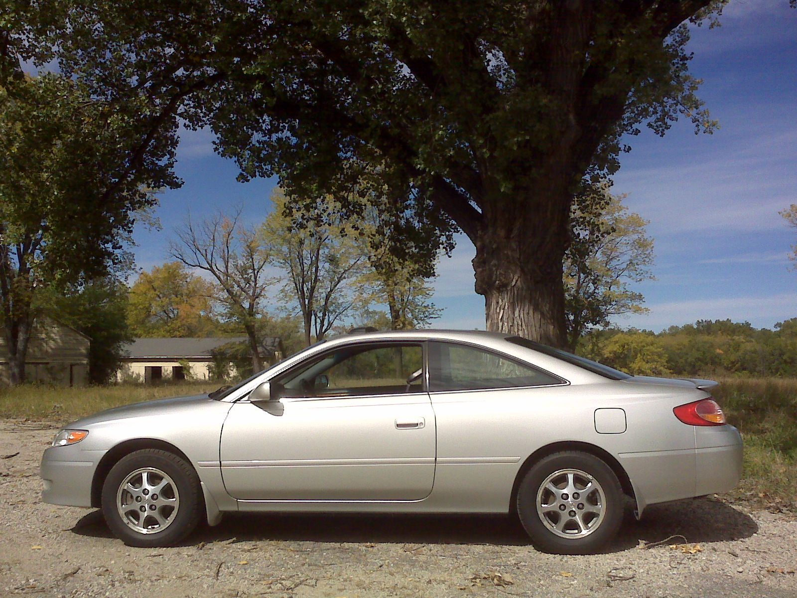 1600x1200 Toyota Camry