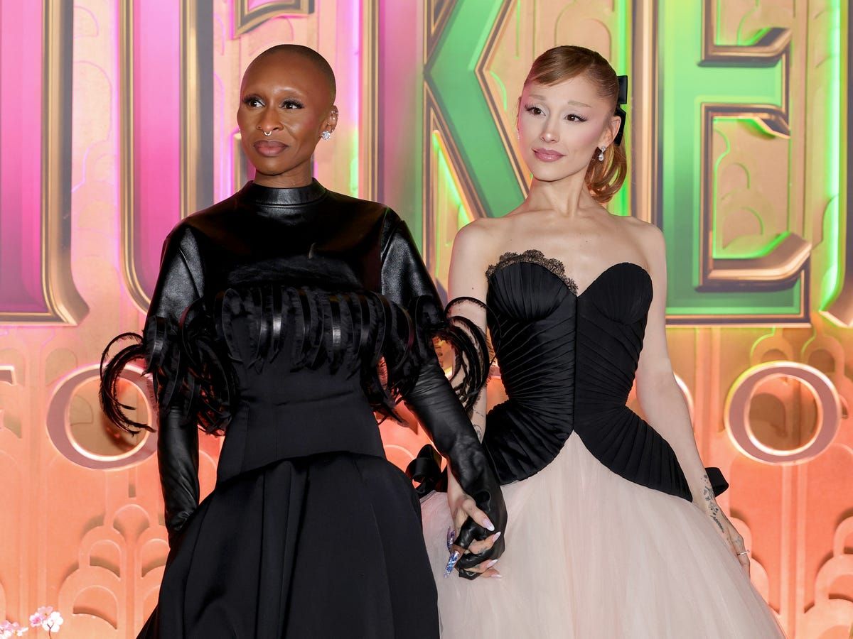 1200x900 Ariana Grande and Cynthia Erivo's Complete Friendship Timeline