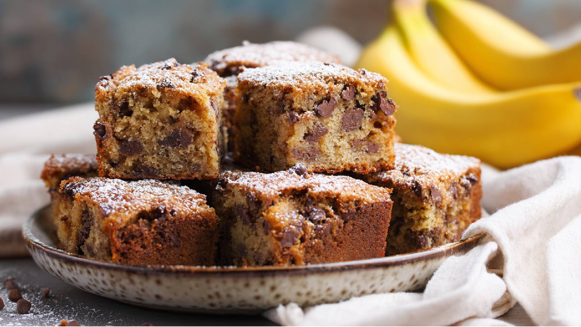 1920x1080 Chocolate Banana Sheet Cake: Easy to Make and Easier to Enjoy