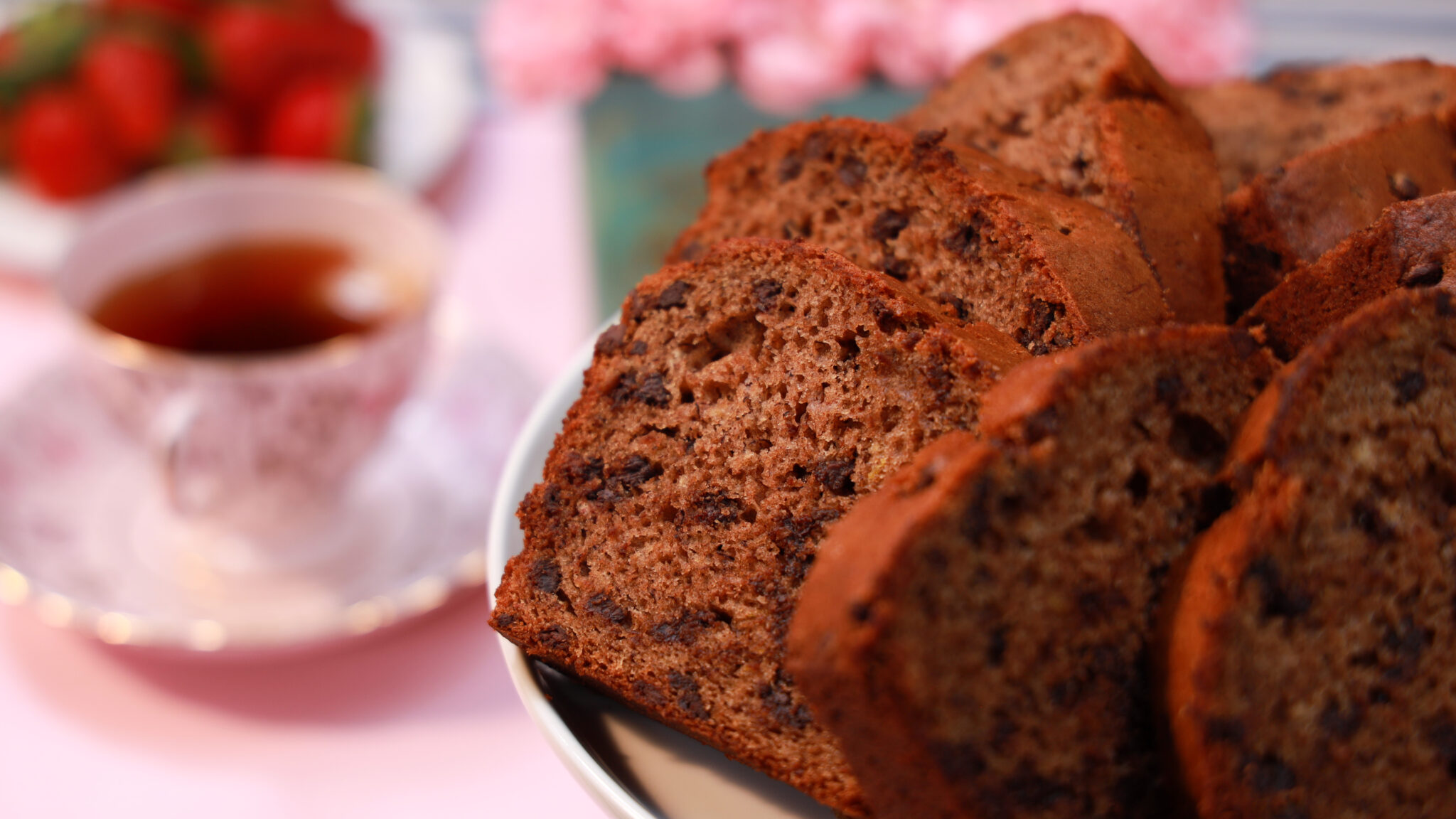 2048x1152 Ultimate Stefy's Banana Cake Recipe TV 1