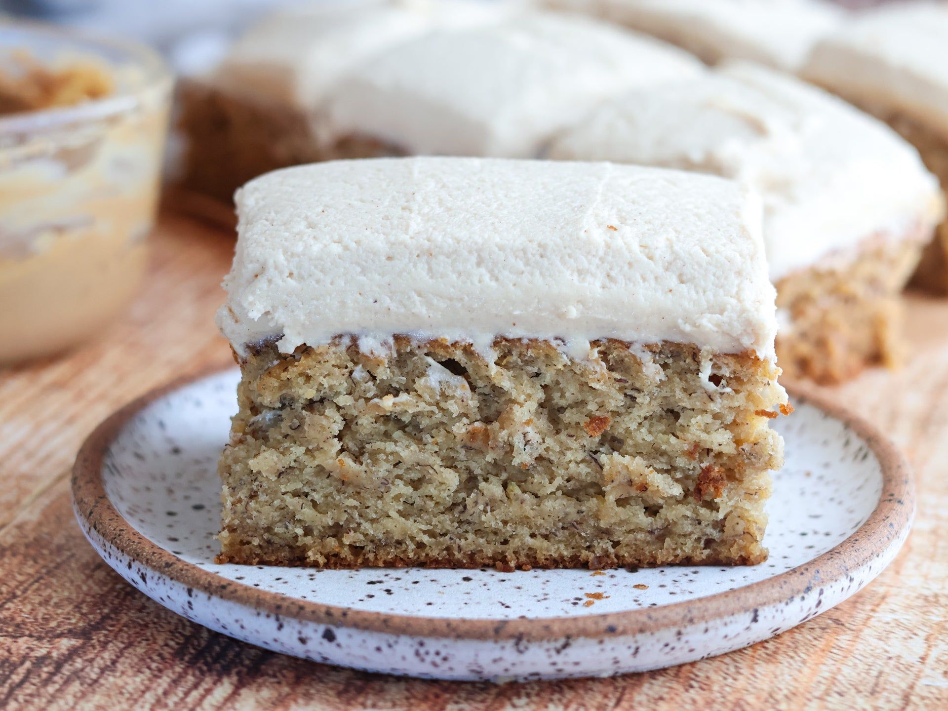 1920x1440 Banana Cake Peanut Butter Cream with Olive Oil