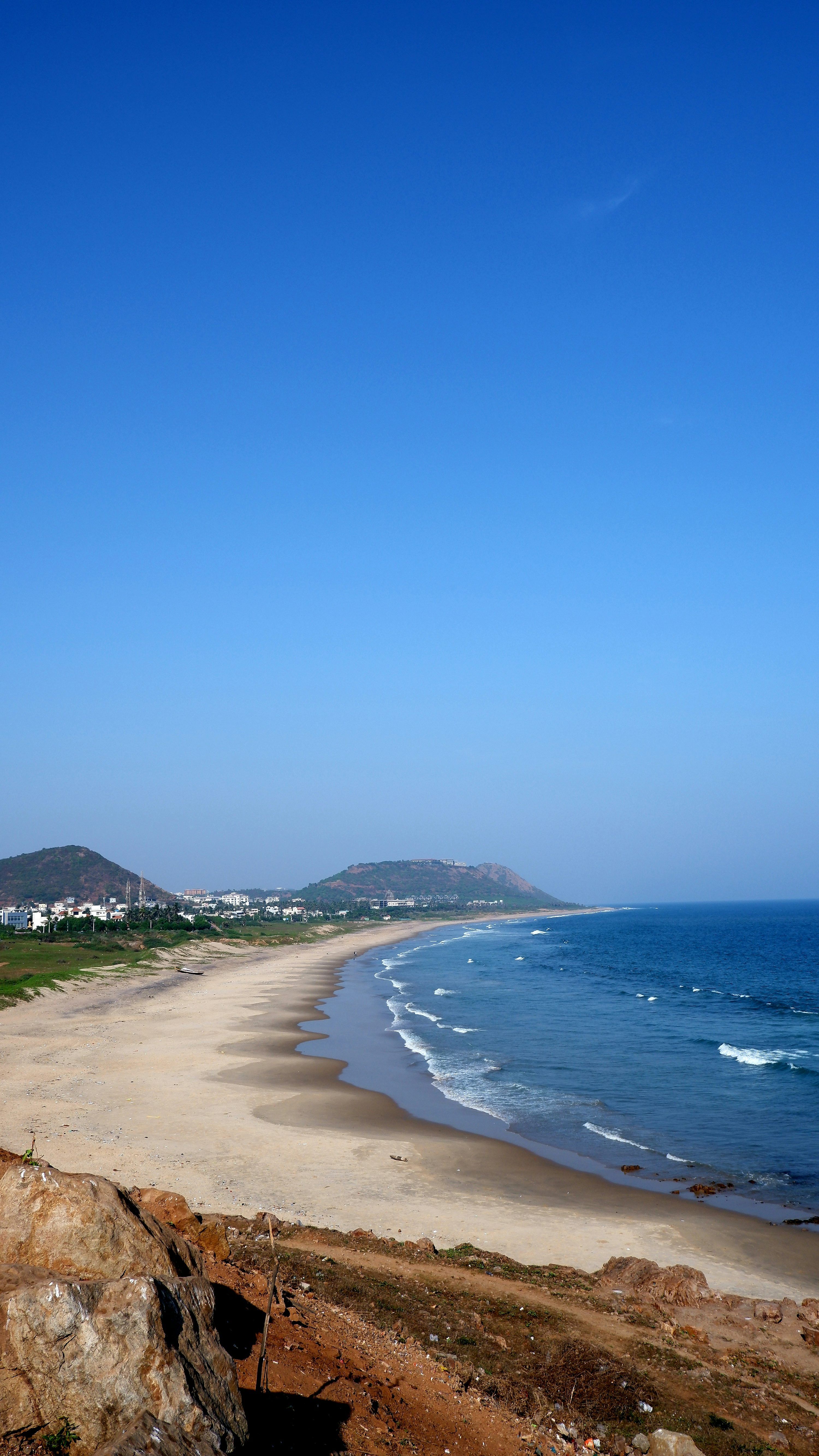 3000x5332 Vizag Beach Picture. Download Free Image