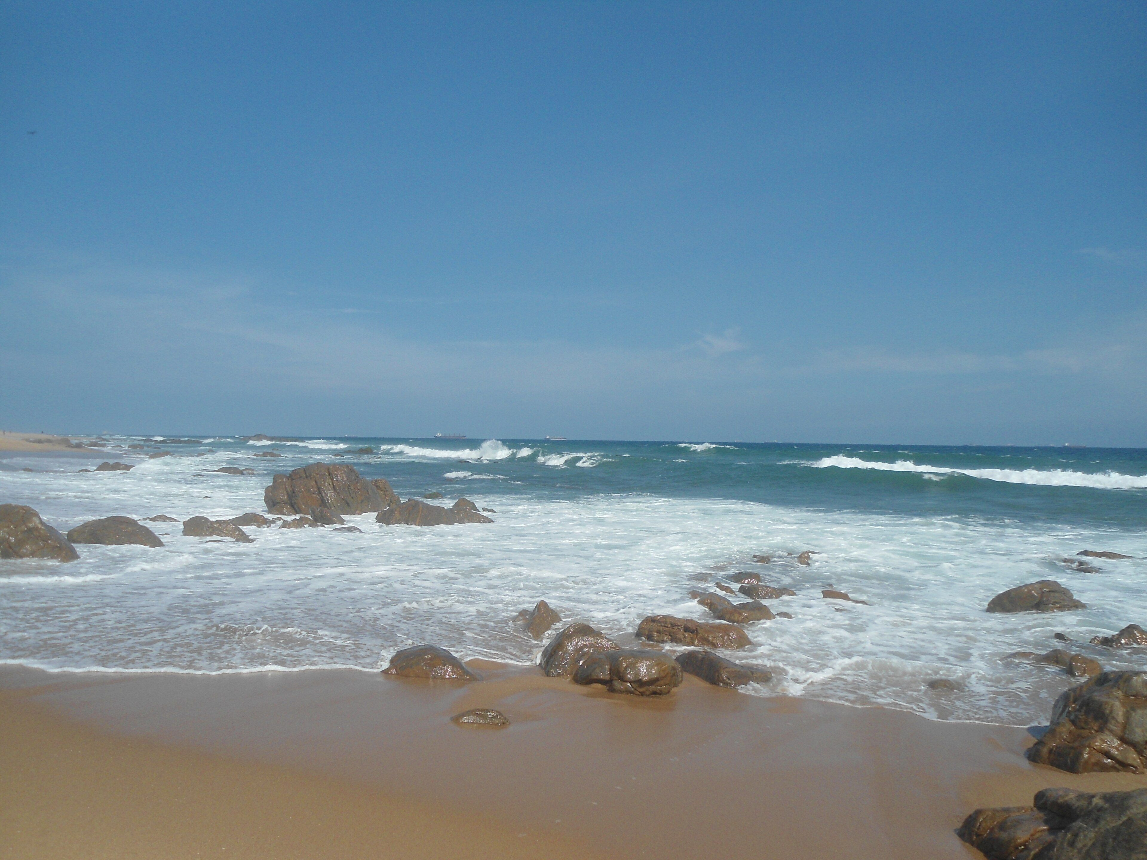 3840x2880 An afternoon view of RK Beach in