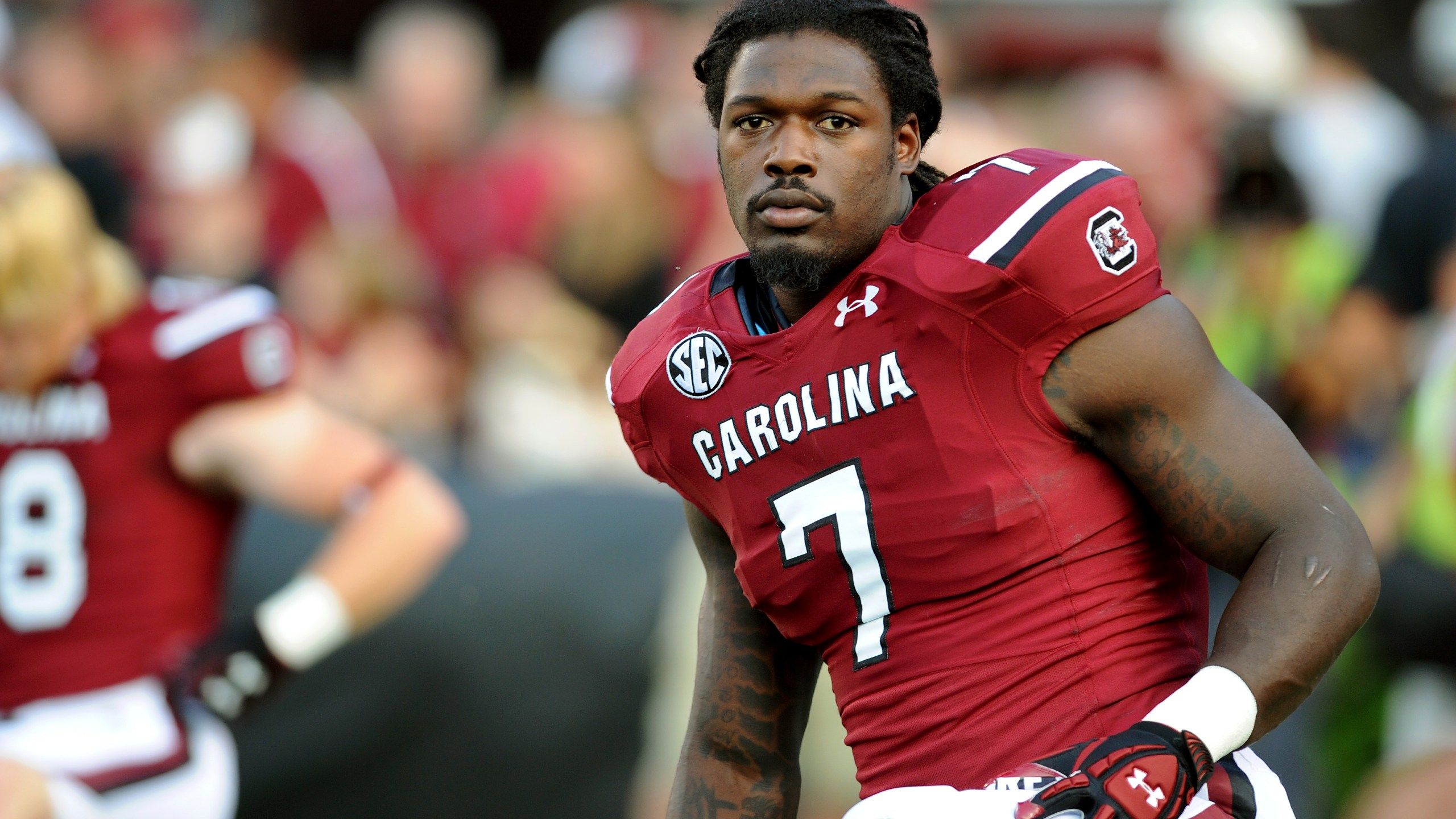 2560x1440 South Carolina to retire DE Jadeveon Clowney's No. 7 jersey