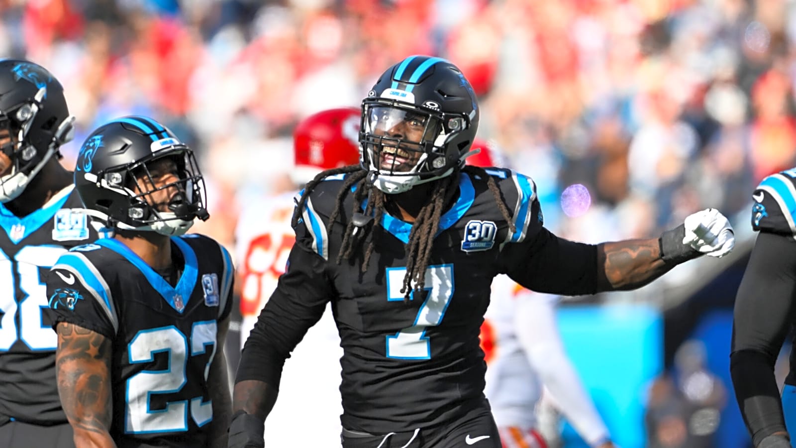 1600x900 FA Jadeveon Clowney plans to sign before Week 1