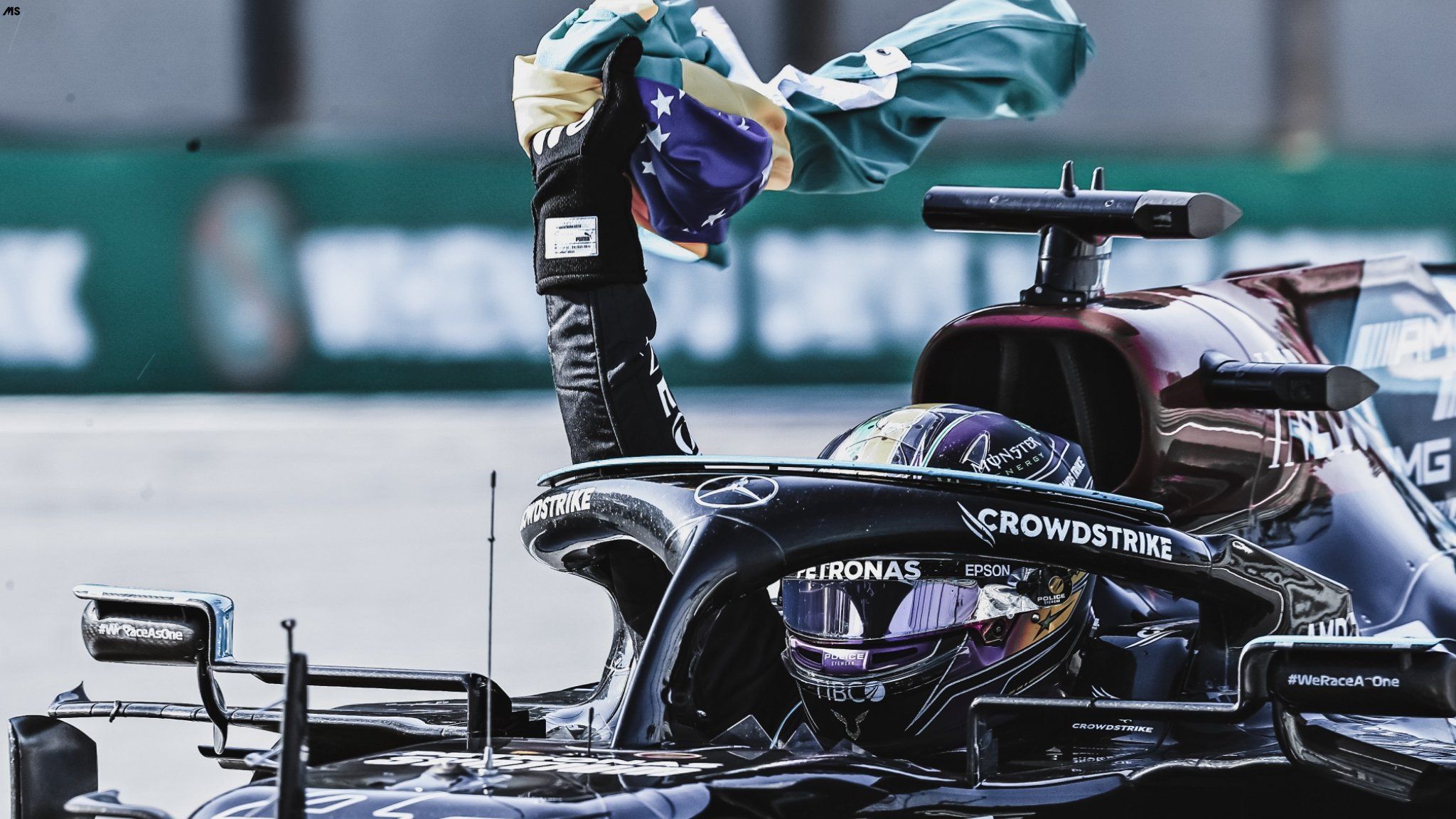 2048x1152 Lewis Hamilton PC Wallpaper