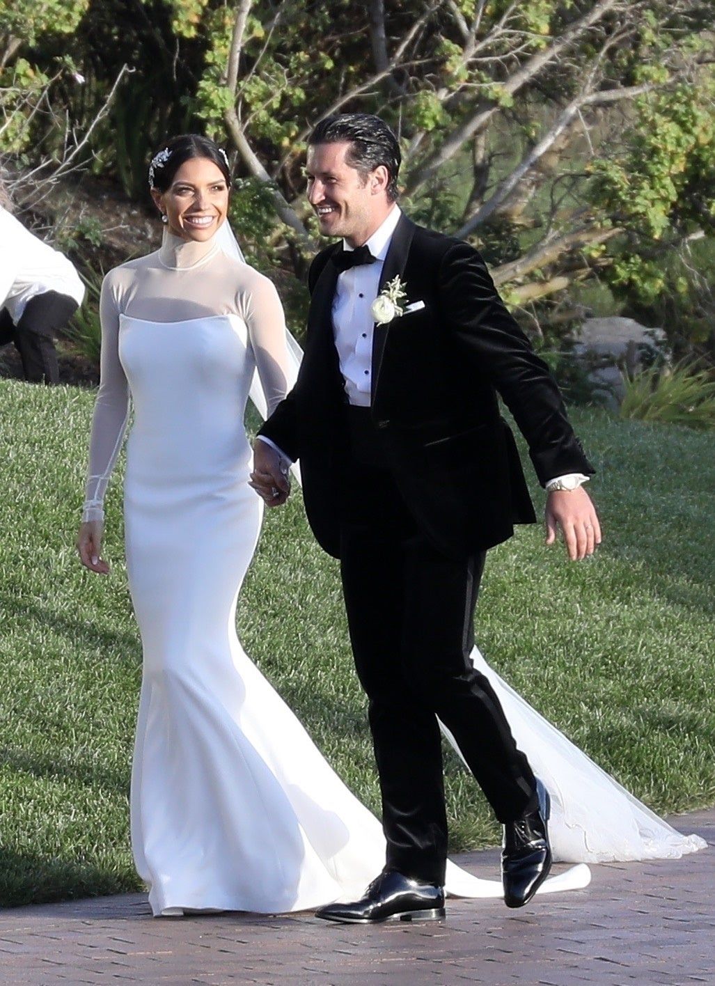 1027x1416 Jenna Johnson and Val Chmerkovskiy Are Married!
