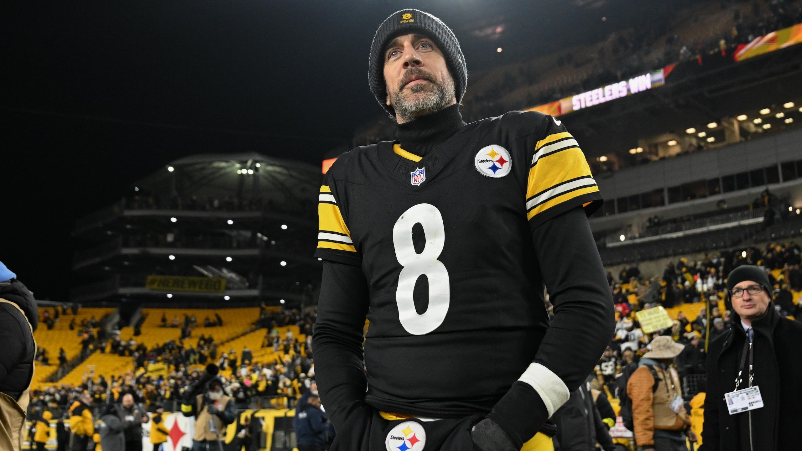 2560x1440 Aaron Rodgers Hyped by Mike Tomlin, TJ Watt After Steelers Clinch Playoffs vs. Ravens
