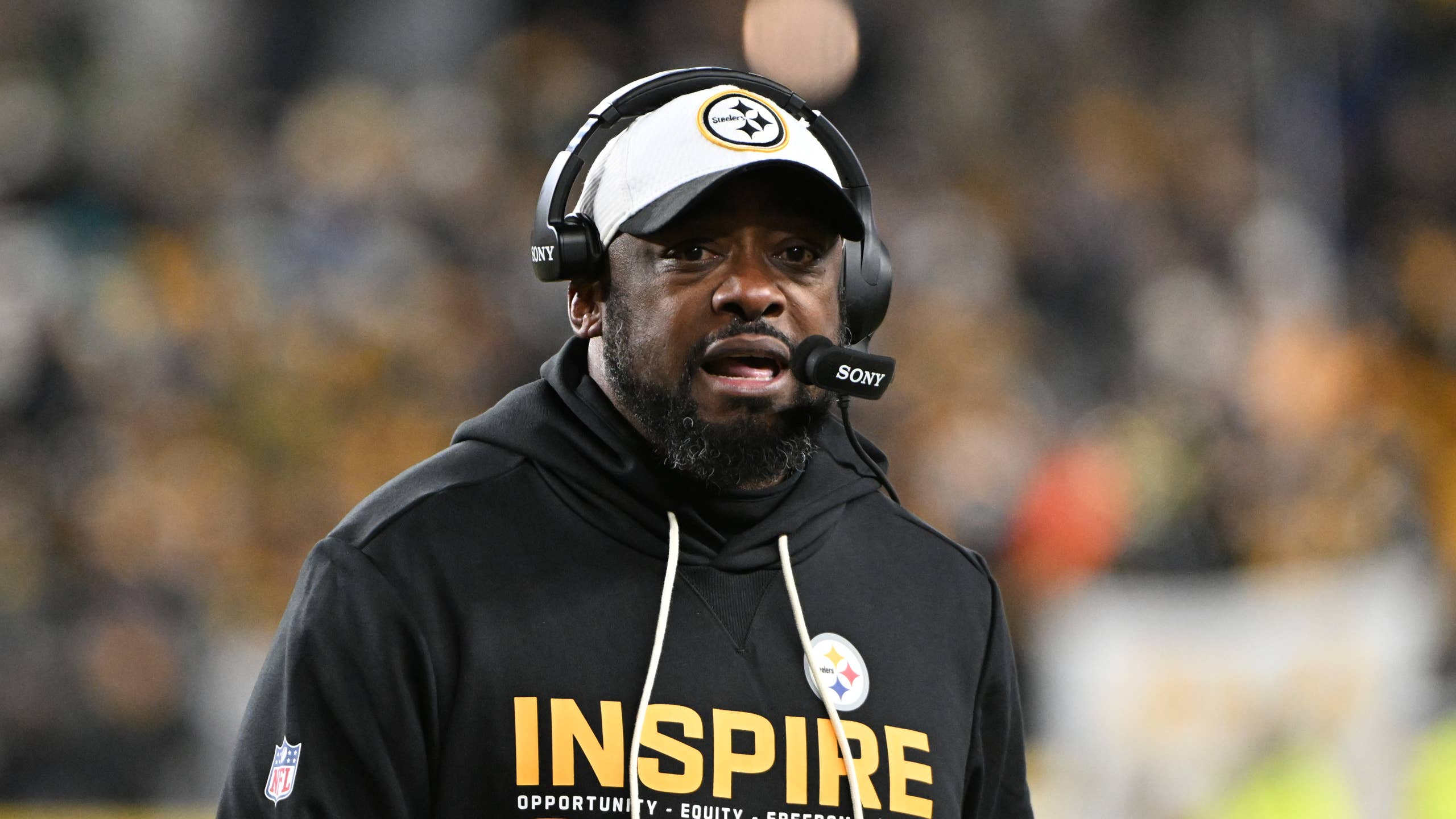 2560x1440 NFL Teams Reportedly Expressed Interest In Mike Tomlin