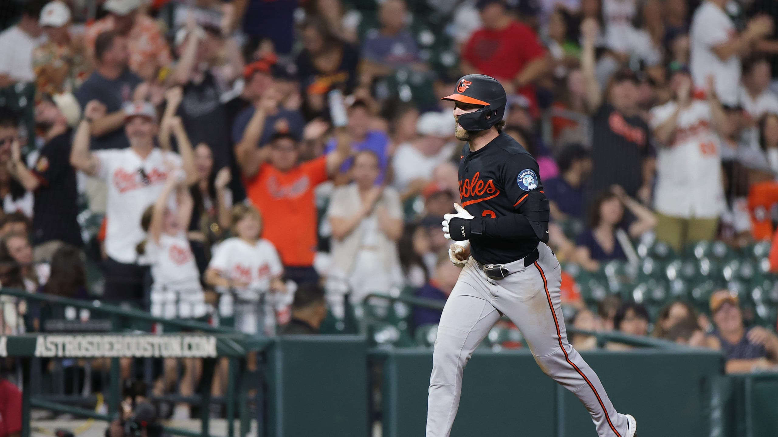 2560x1440 Yankees potential trade target: Taylor Ward