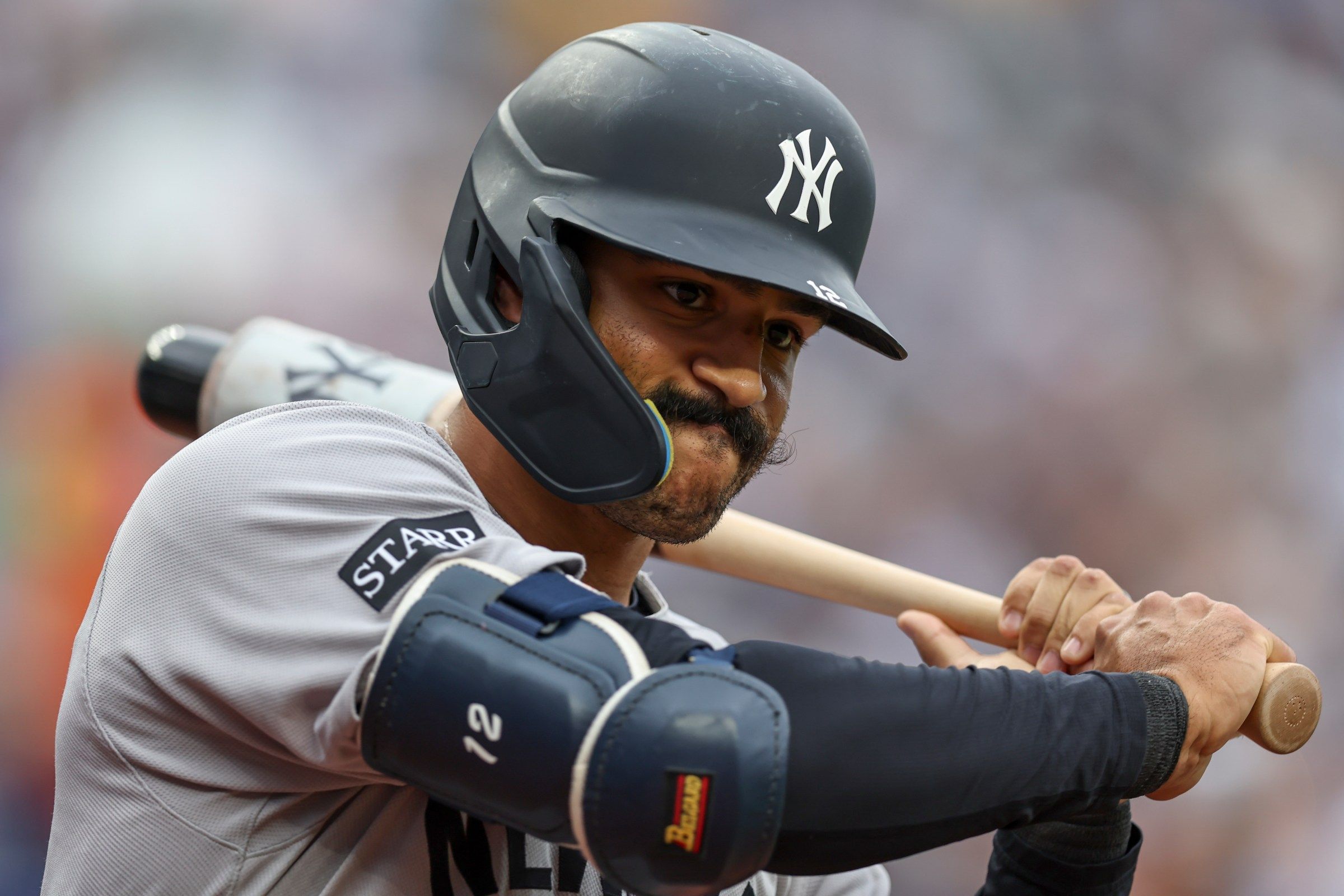 2400x1600 Behind Yankees outfielder Trent Grisham's awful slump