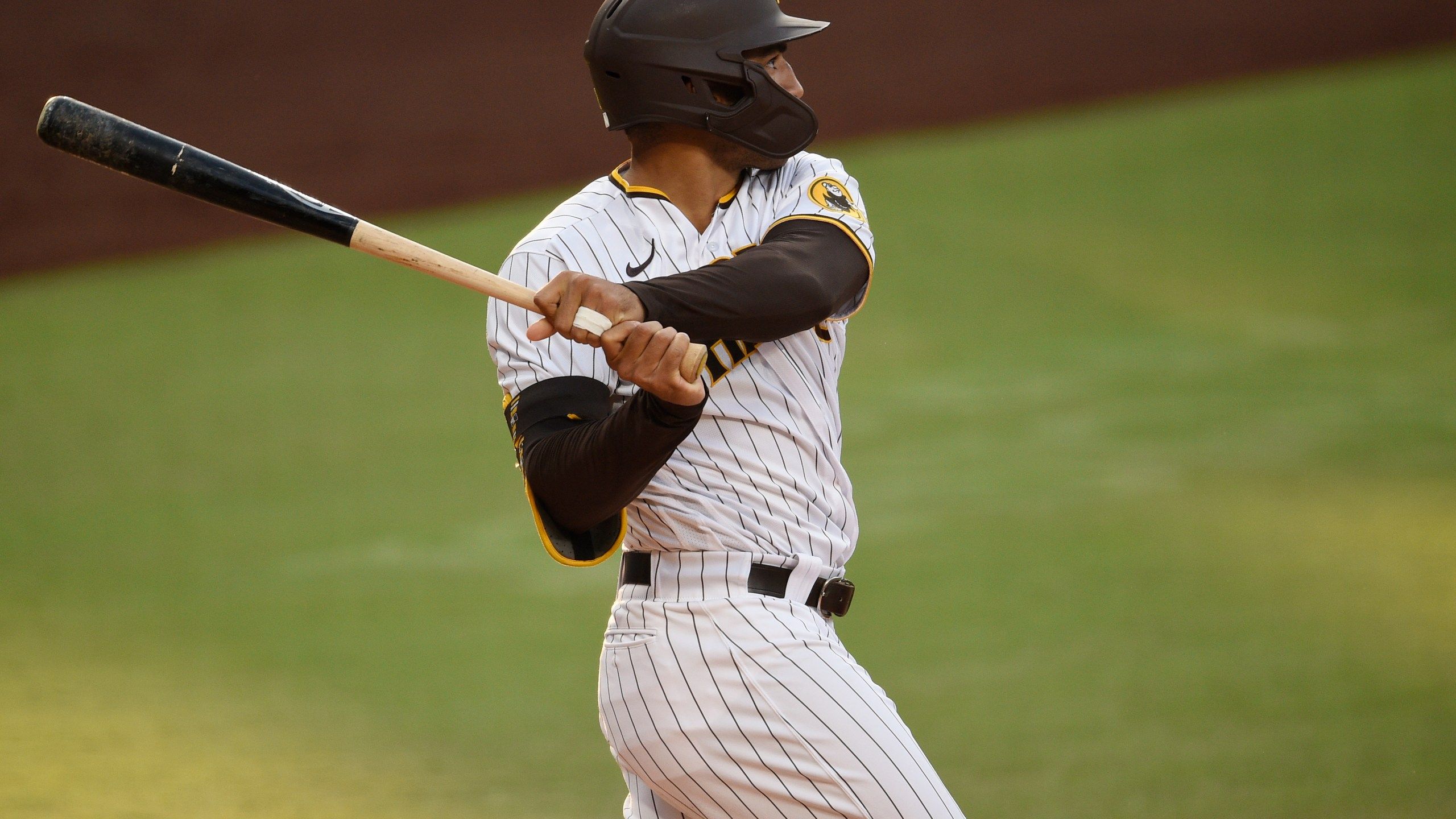 2560x1440 San Diego's Grisham Has First Career 3 Homer Game