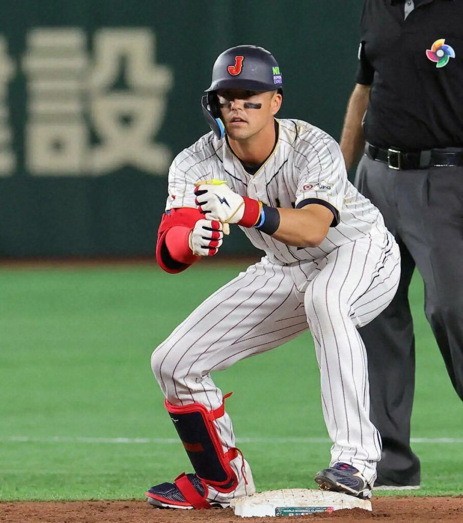 908x1024 Lars Nootbaar and his Half Japanese Identity Redefining Japanese Baseball