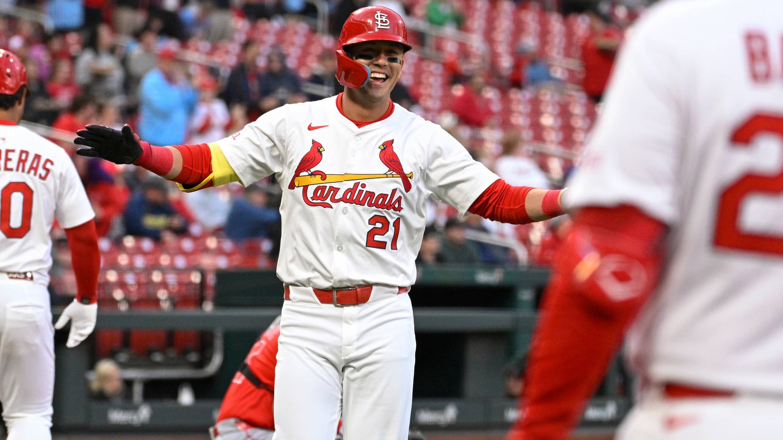 2560x1440 Cardinals Make Lars Nootbaar Move Amid MLB Trade Deadline Buzz