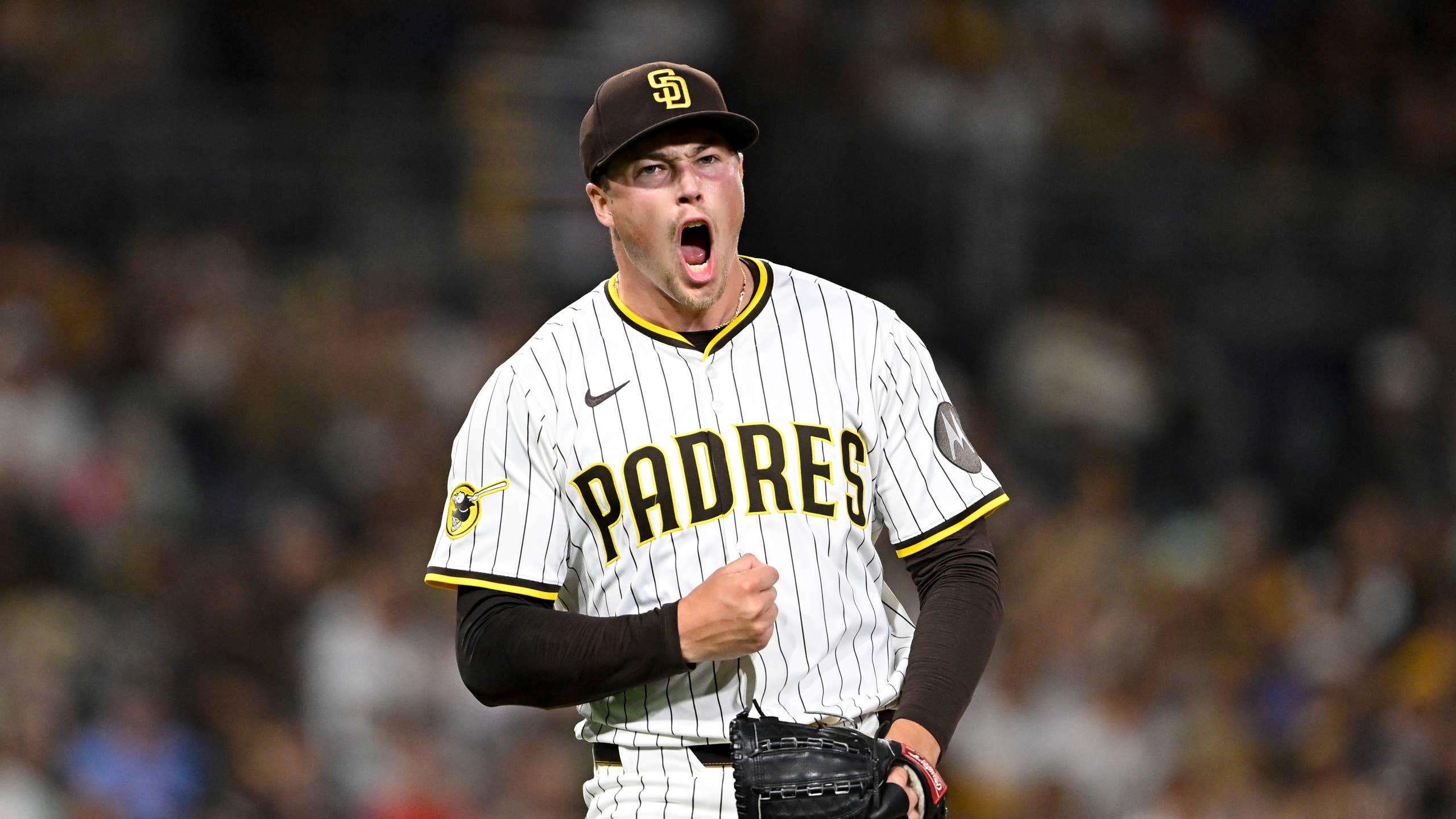 2560x1440 Padres Star Mason Miller Makes MLB History in Game 2 Against Cubs