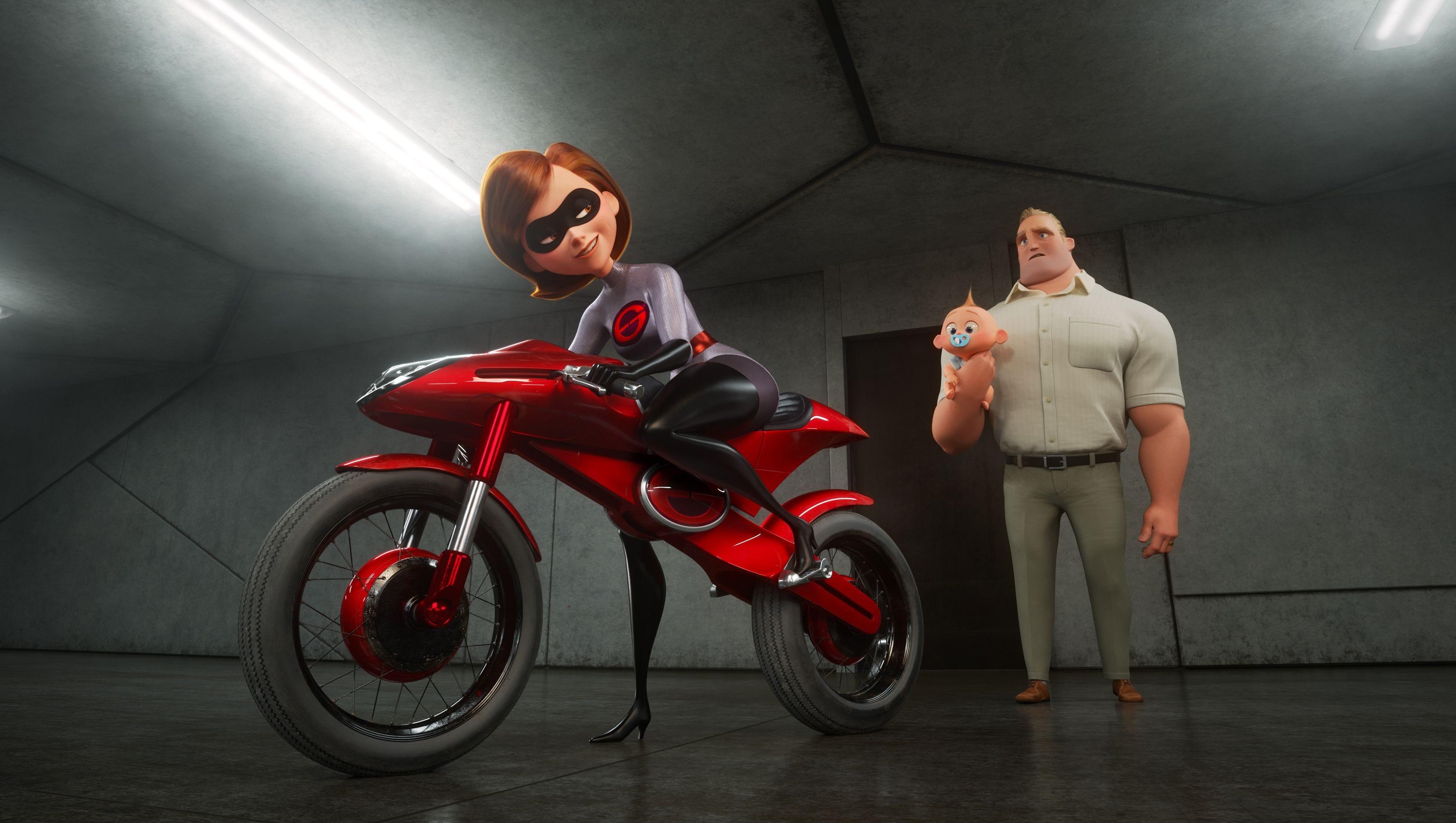 3313x1872 Incredibles 2' star Elastigirl is 'thicc': Why that's a good thing