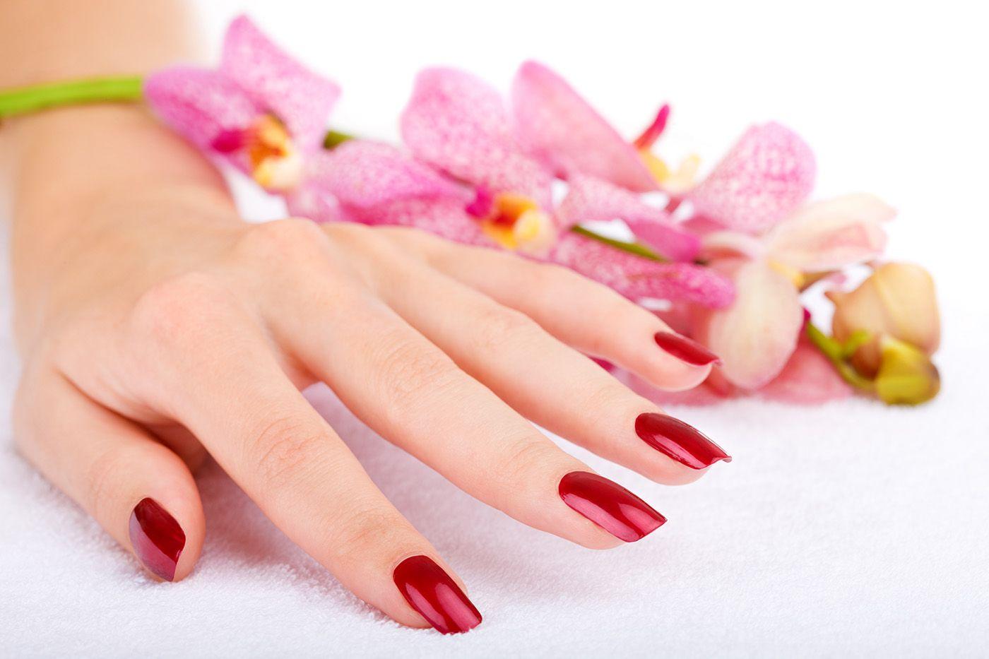 1400x933 Finger painted red nail polish 50487