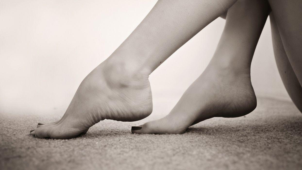 1244x700 Legs women black and white feet barefoot arched feet nail polish wallpaperx1080
