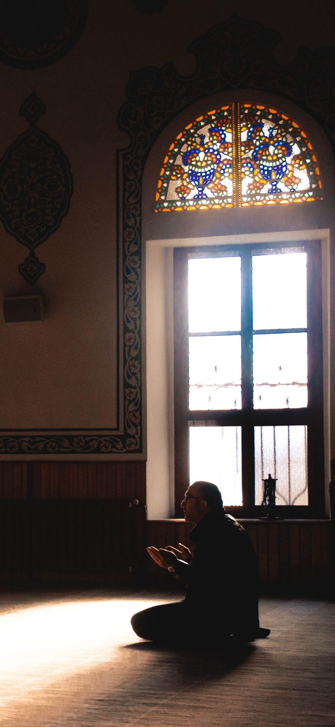 1080x2340 Muslim Man Praying HD Islamic Wallpaper
